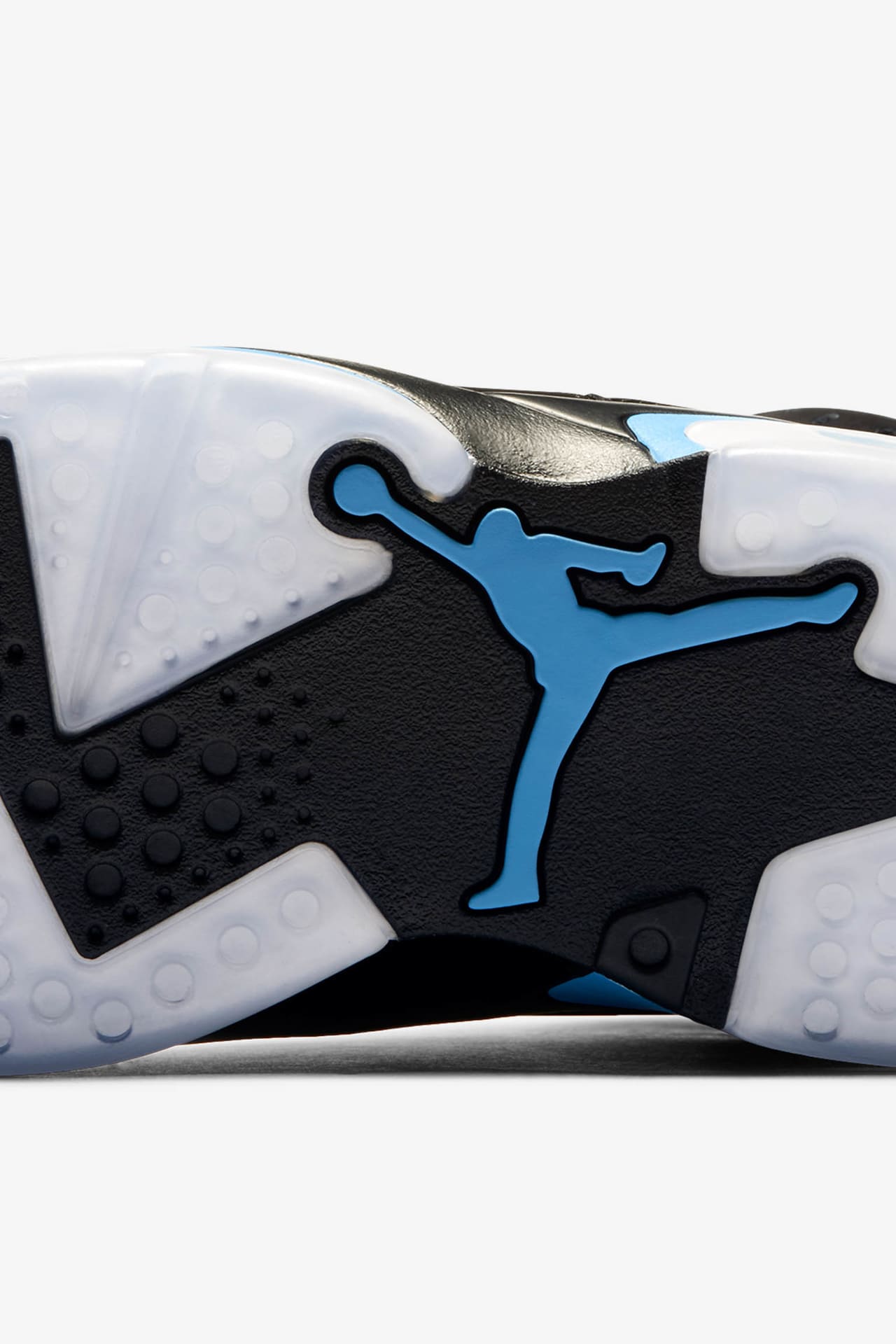 Air Jordan 6 'Black & University Blue' Release Date