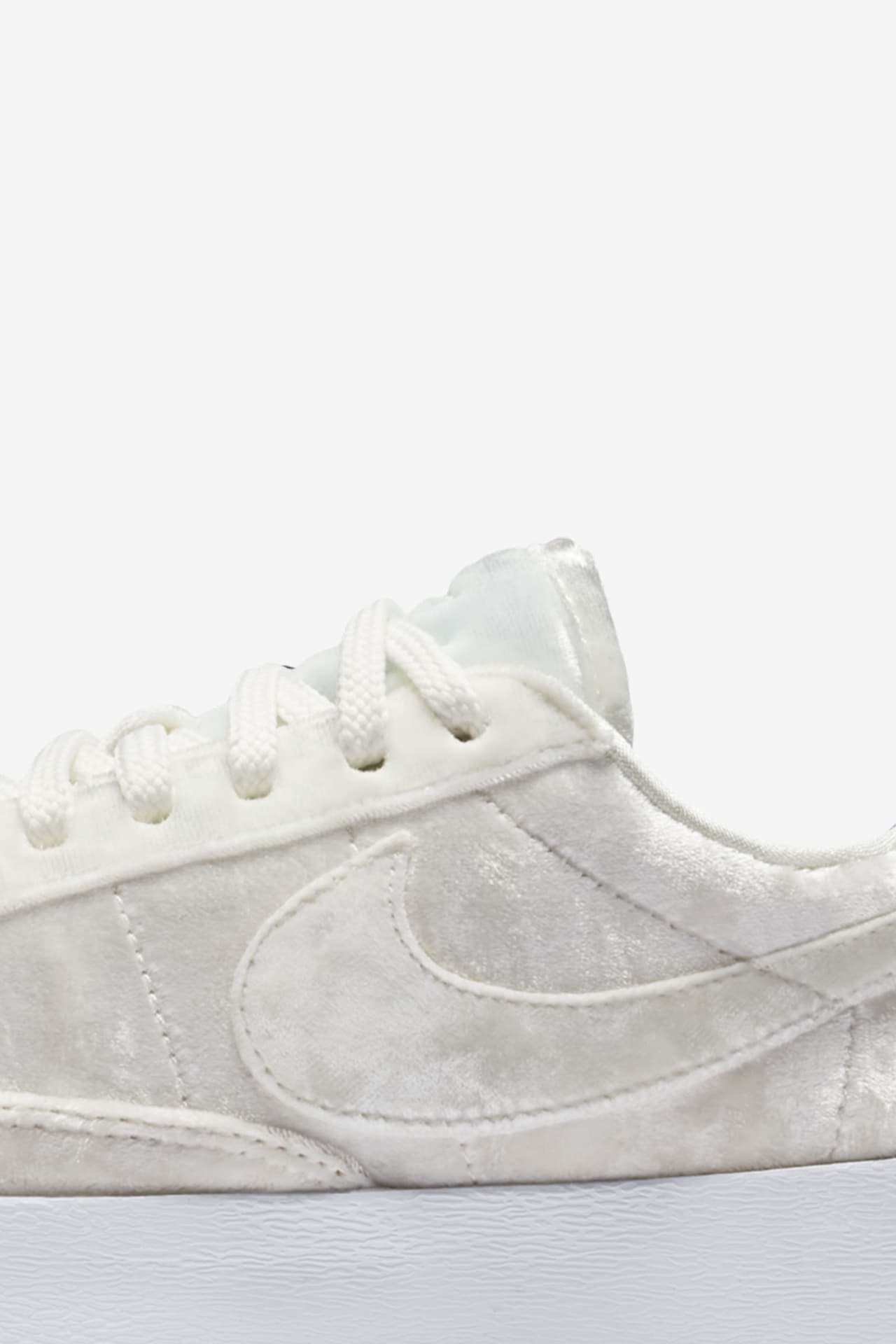 Women's Nike Blazer Low LX 'Sail White' Release Date