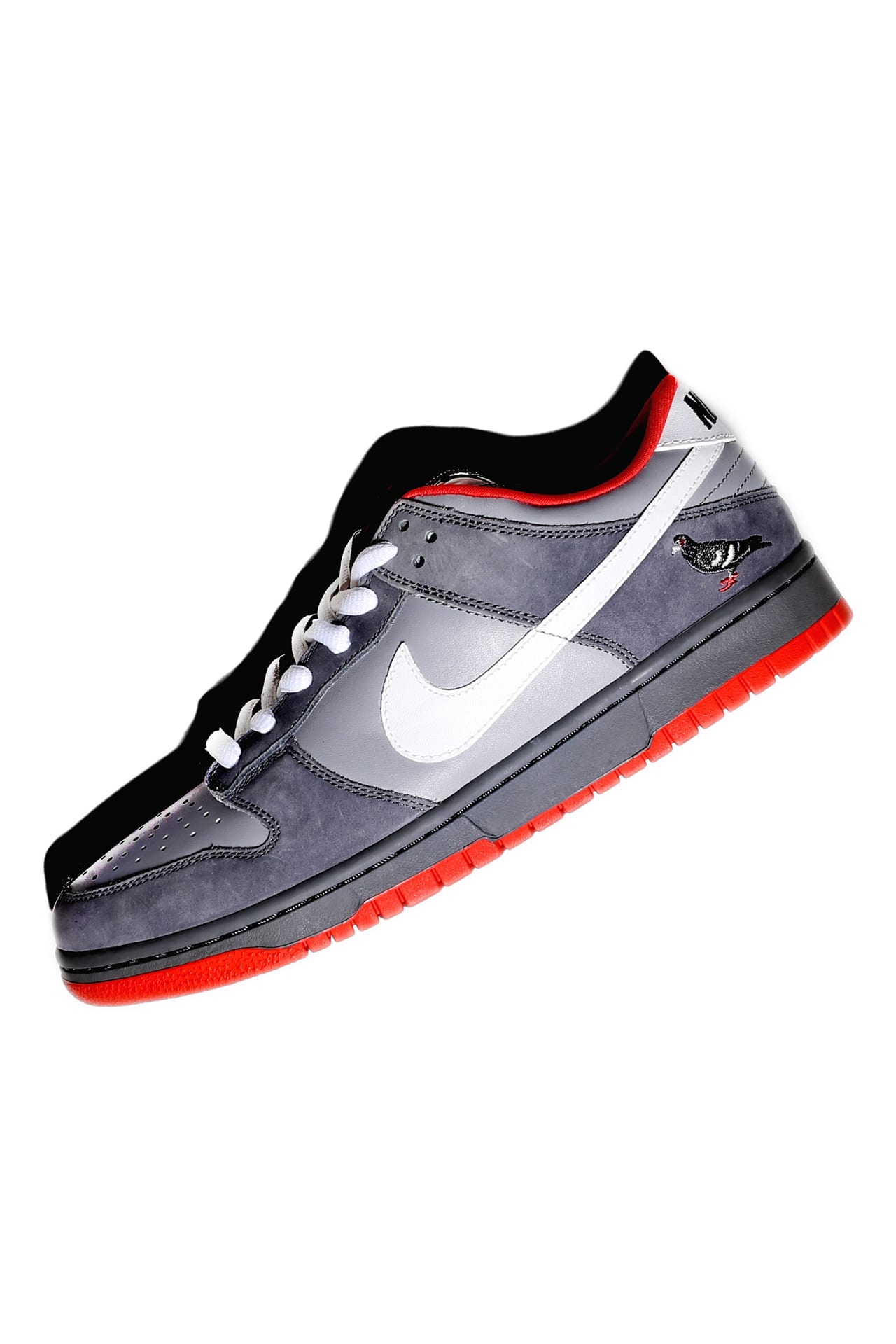Στα άδυτα των sneakers: SB Pink Box