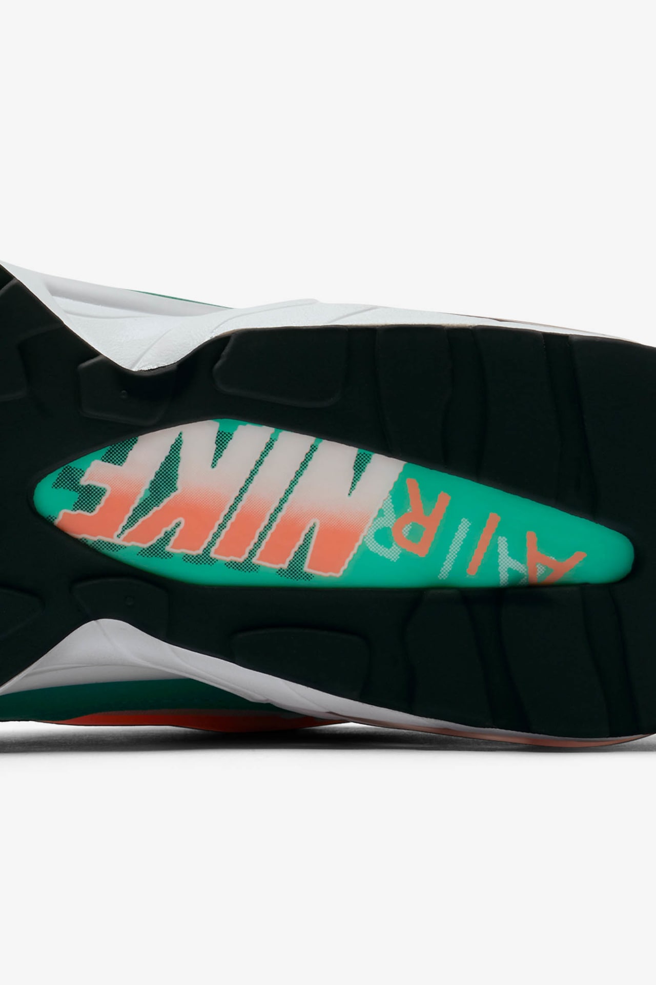 Nike Air Max 93 ‚White & Crimson Bliss & Kinetic Green‘ – datum uvedení