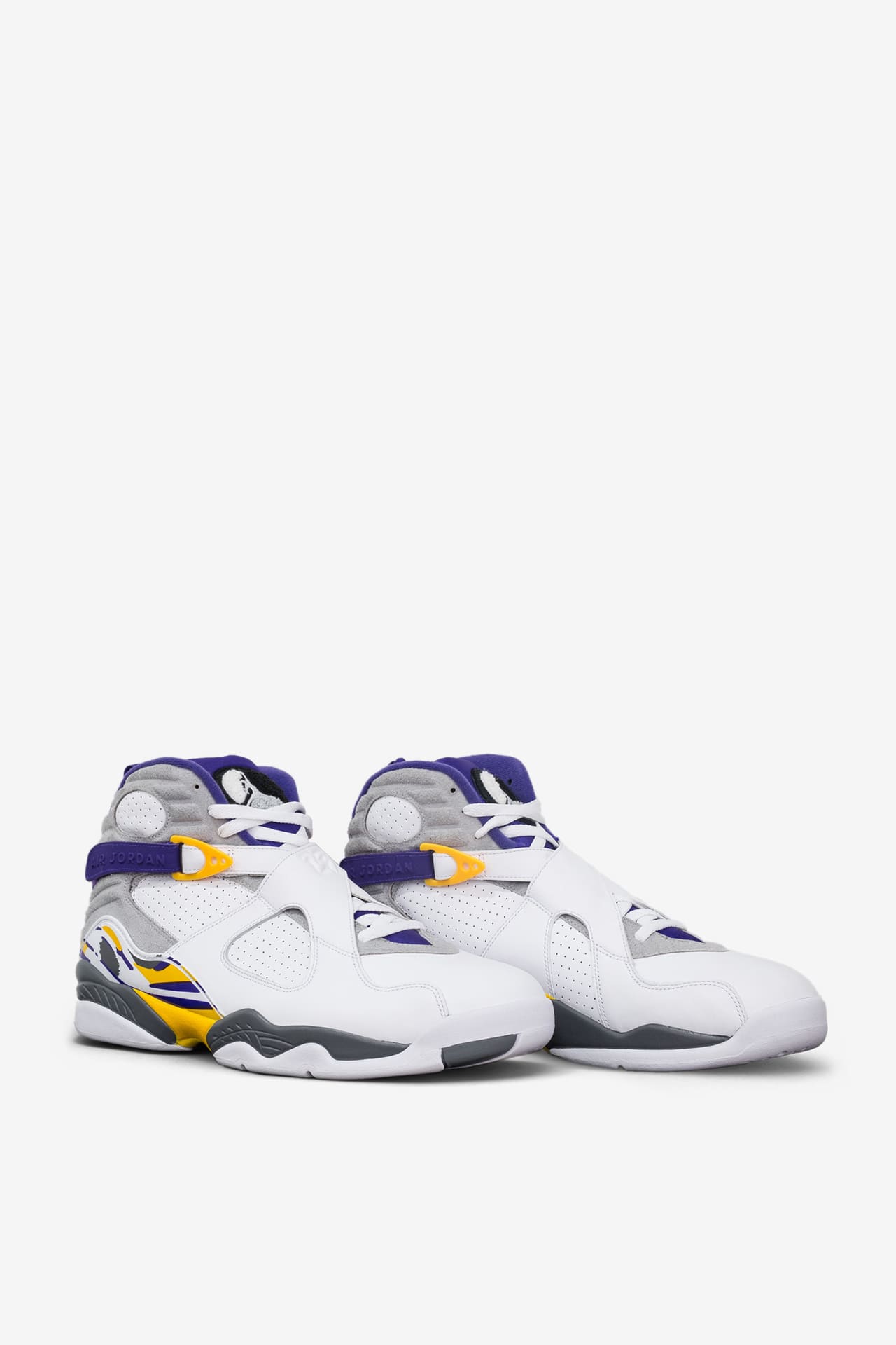 Hold značky Jordan Kobemu Bryantovi