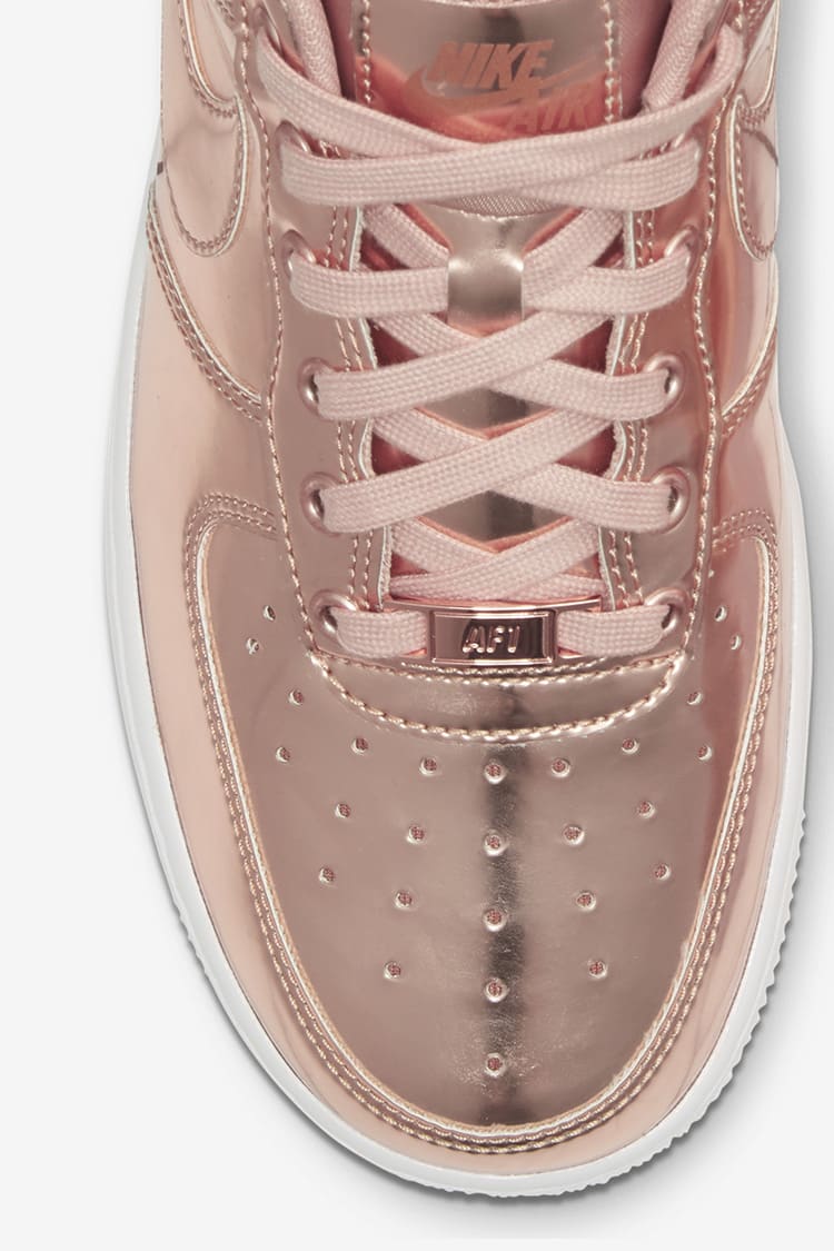 Women's Air Force 1 Metallic 'Bronze' Release Date