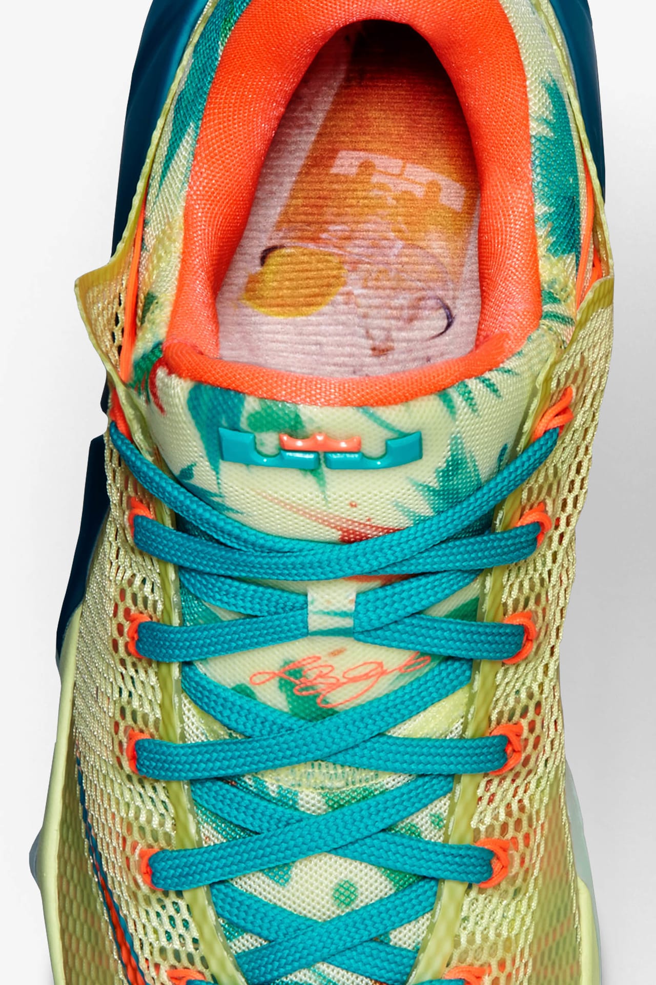 Nike LeBron 12 Low 'Summer Standard' Release Date