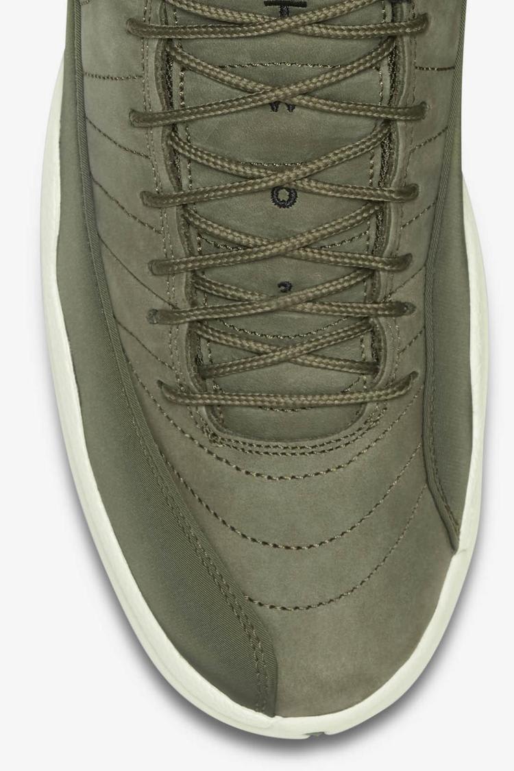 Air Jordan 12 Retro Olive Canvas and Metallic Gold data premiery. Nike SNKRS