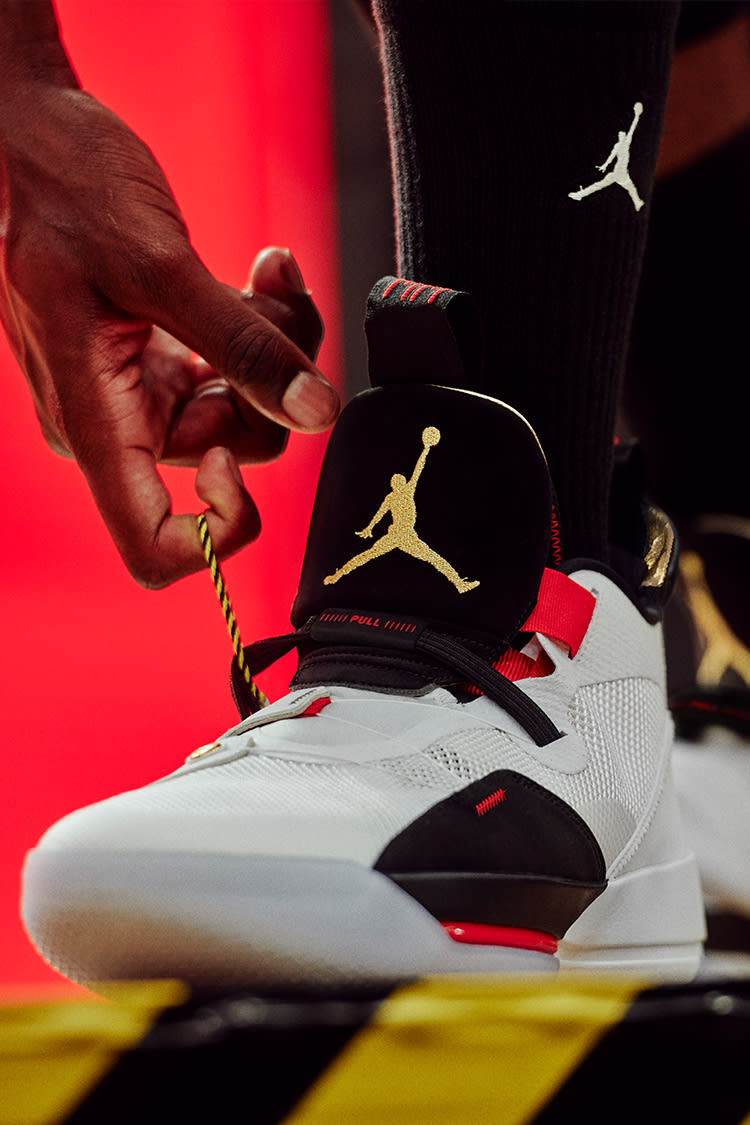 Jordan 33 flight 4 nere on sale