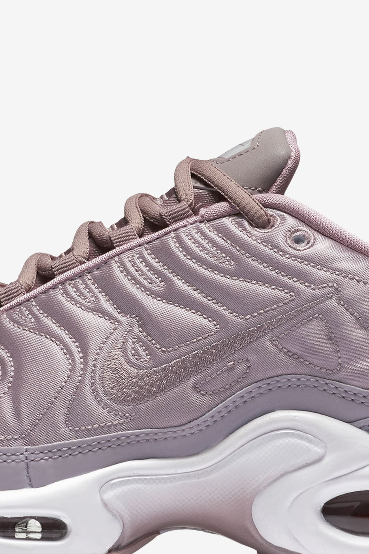 Women's Nike Air Max Plus 'Summer Satin' Lavender