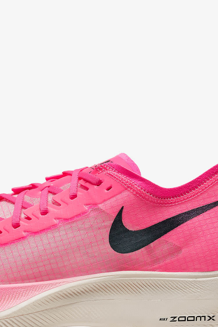 Nike zoom vaporfly 4 pink best sale