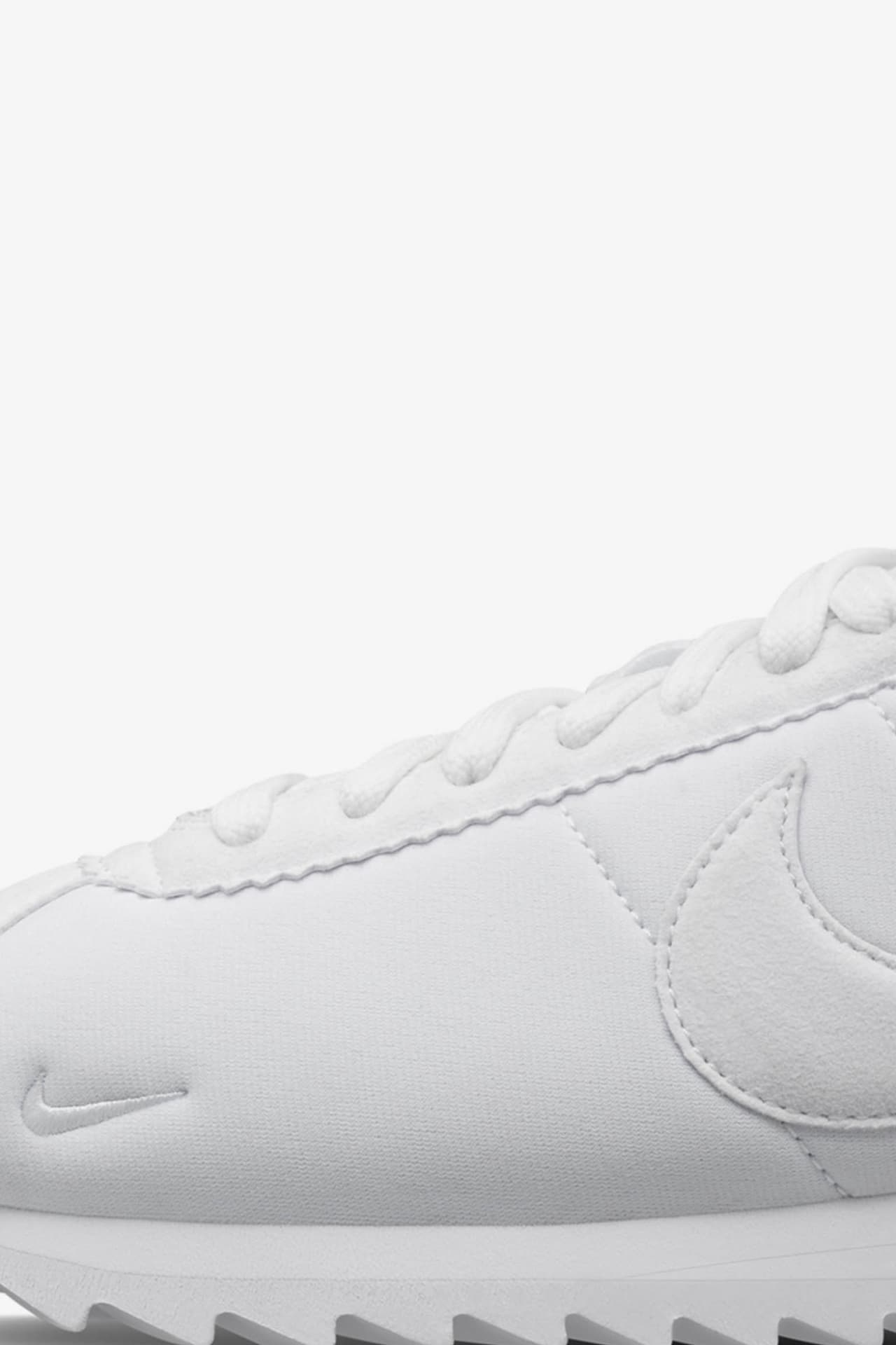 Nike Classic Cortez Shark Low Triple White Nike SNKRS