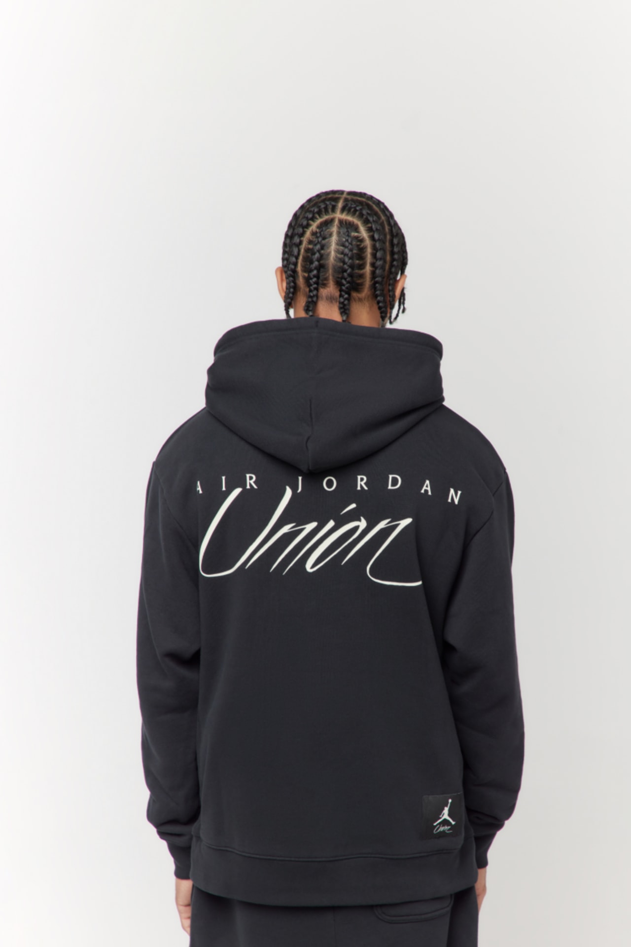 วันเปิดตัว Jordan x UNION Hoodies Collection