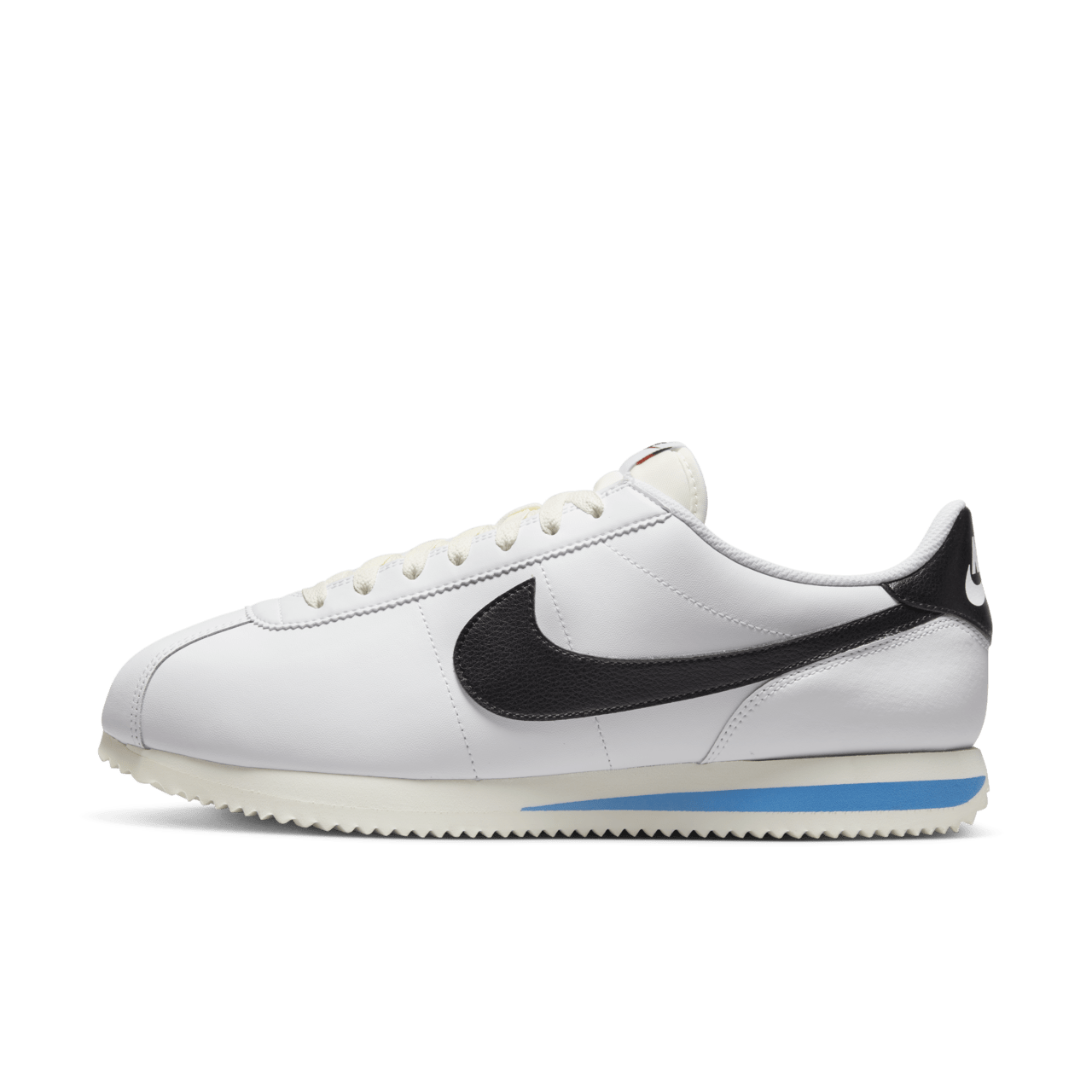 วันเปิดตัว Cortez "White and Black" (DM4044-100)