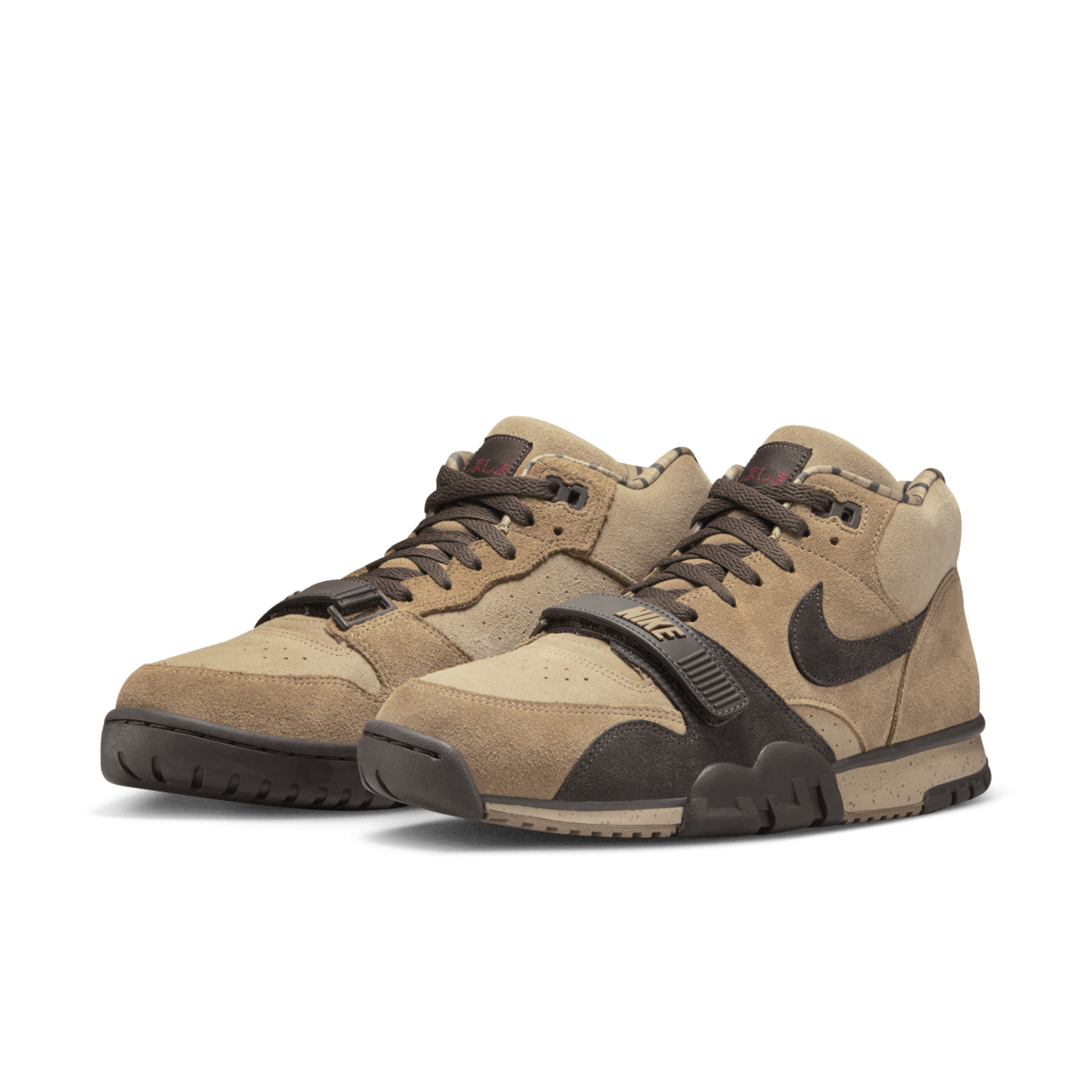 Air Trainer 1 'Shima Shima' (DV6998-200) 發售日期