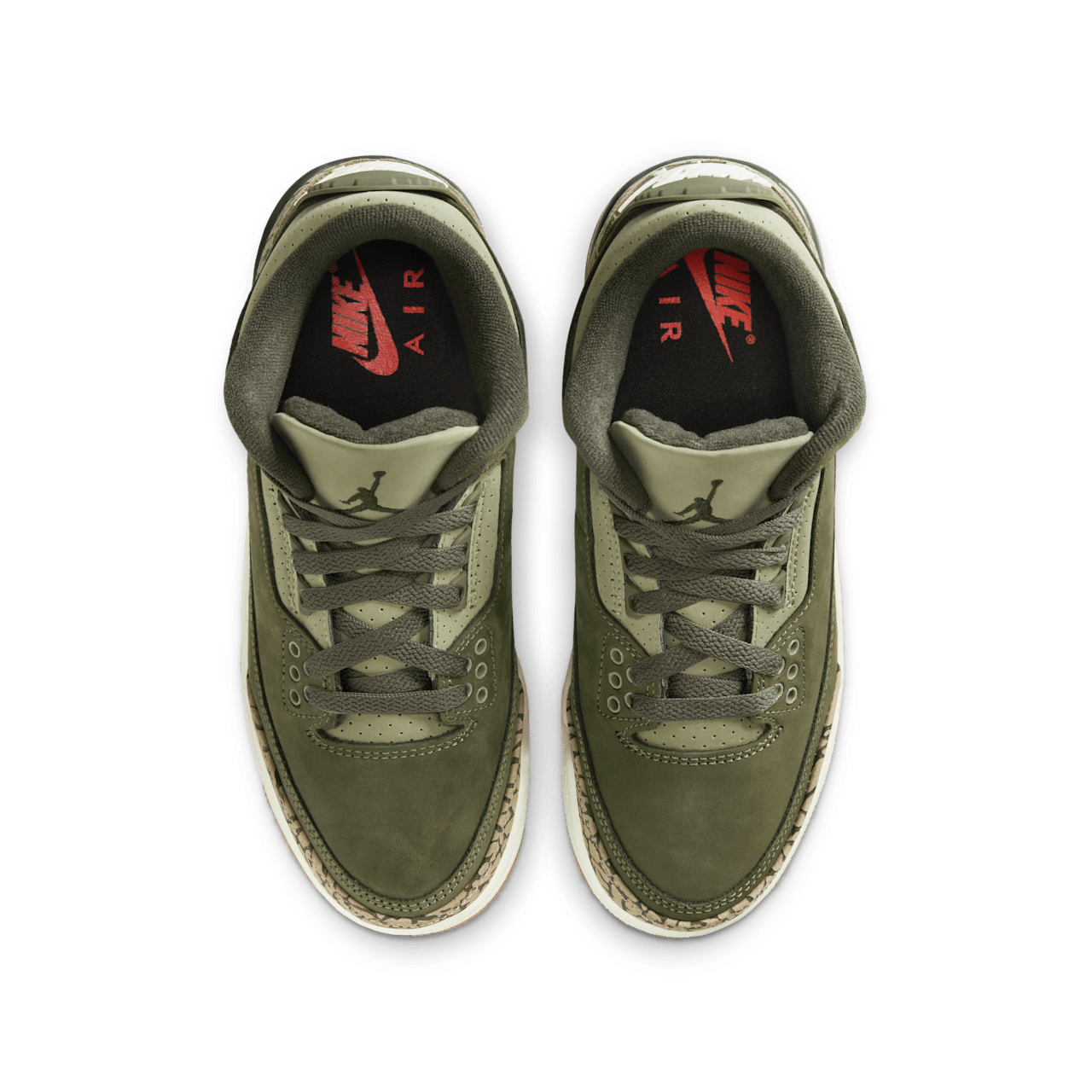 Big Kids' Air Jordan 3 'Medium Olive' (DM0967-202)