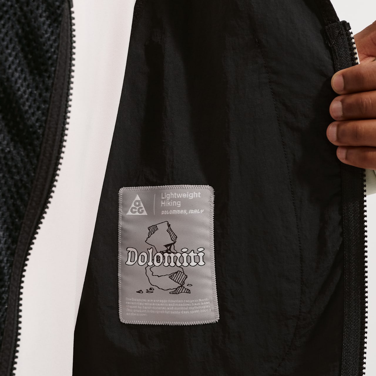 Nike ACG "Dolomiti" Vest