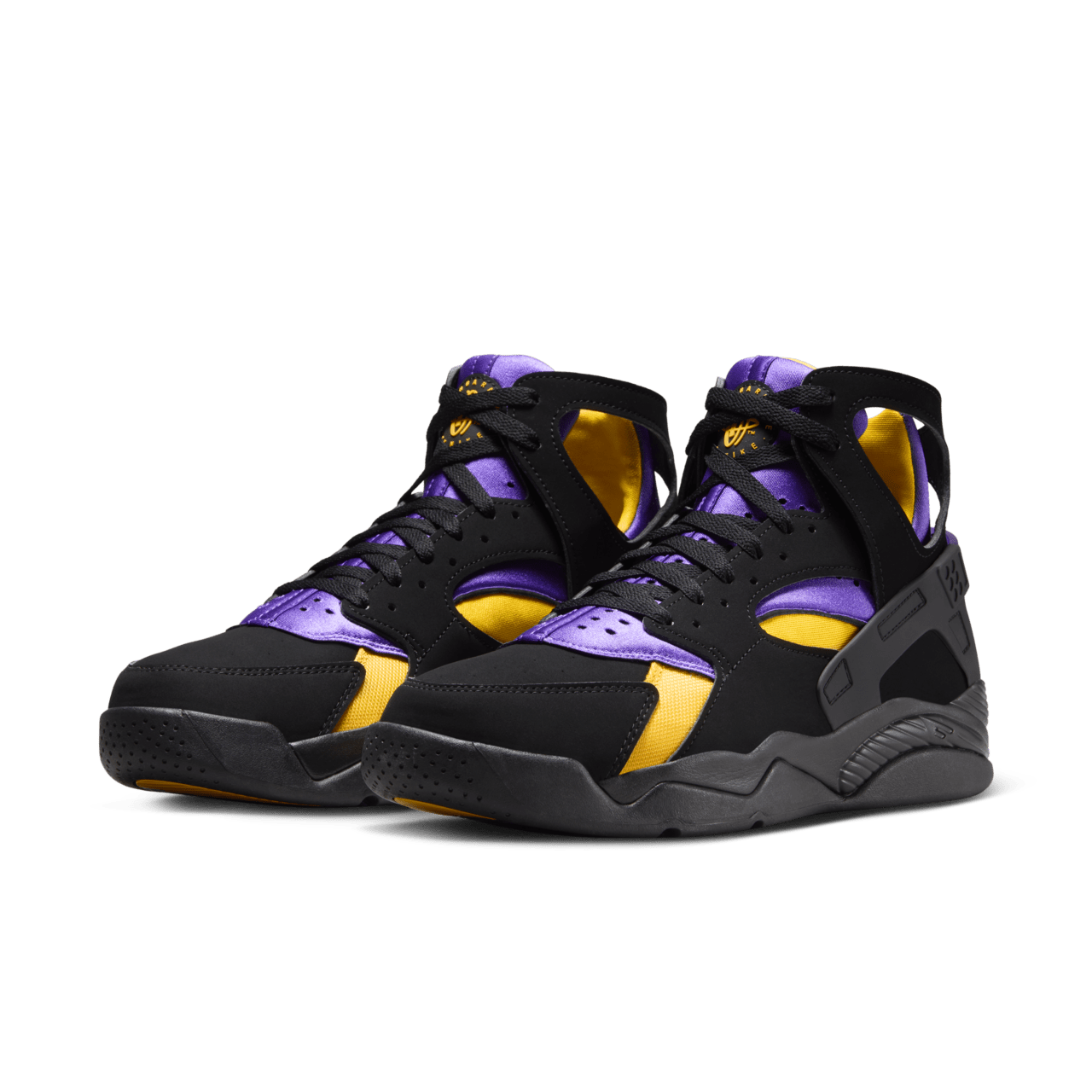 Fecha de lanzamiento del Air Flight Huarache "Black and Varsity Purple" (FD0188-001)
