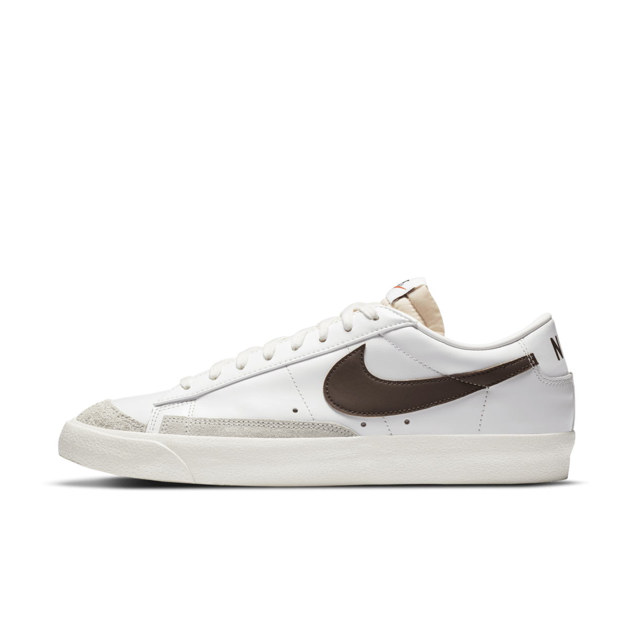 【NIKE公式】ブレーザー LOW ‘77 ビンテージ 'Chocolate' (BLAZER LOW '77 VNTG / DA6364-100)