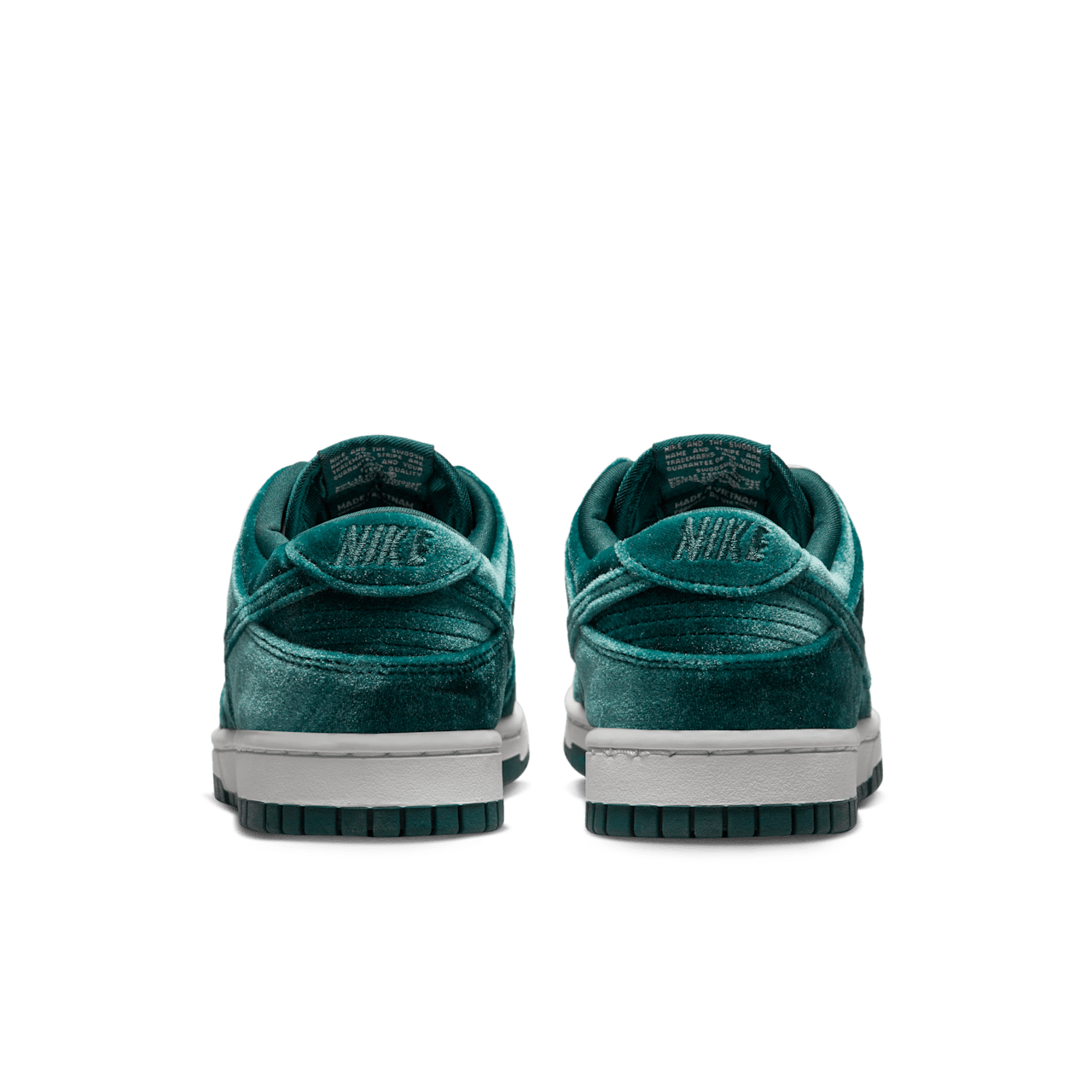 วันเปิดตัว Dunk Low "Atomic Teal" ผู้หญิง (DZ5224-300)