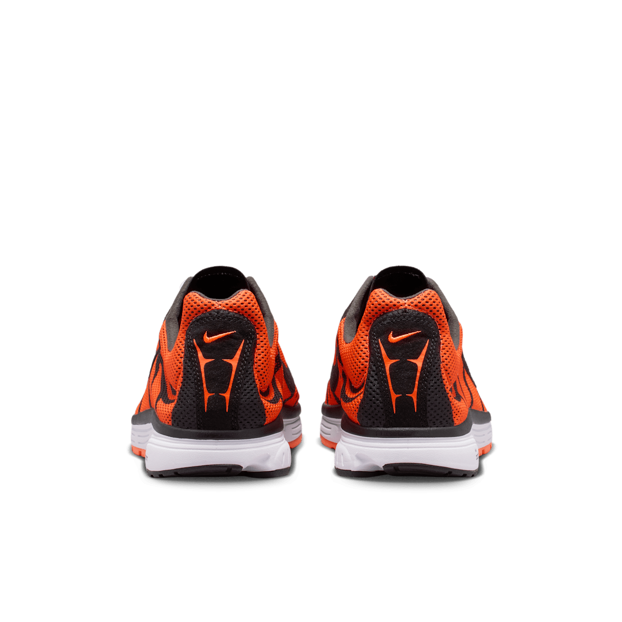【NIKE公式】ズーム ストリーク 3 'Black and Total Orange' (IQ8012-800) 発売日