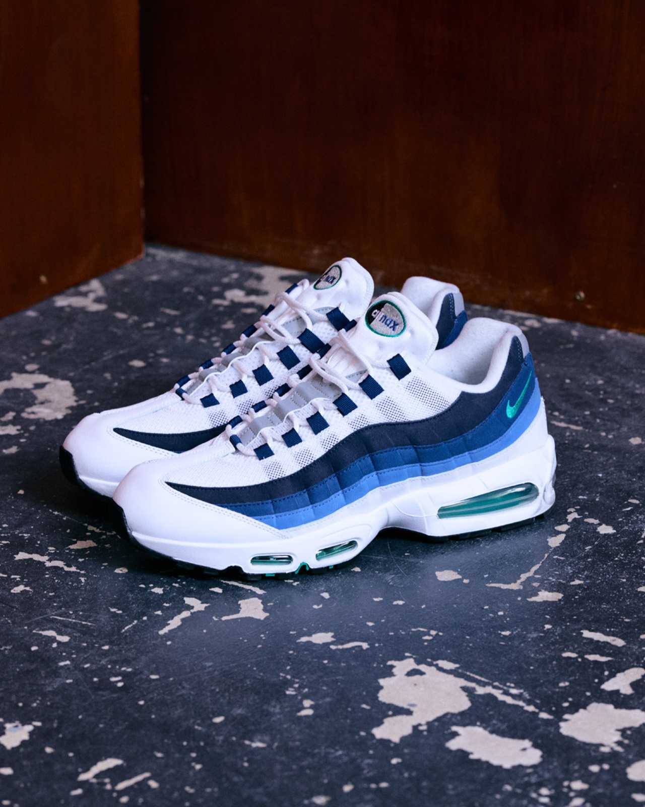 Air Max 95 Big Bubble 'Lake Blue and French Blue' (IH7855-100) –releasedatum