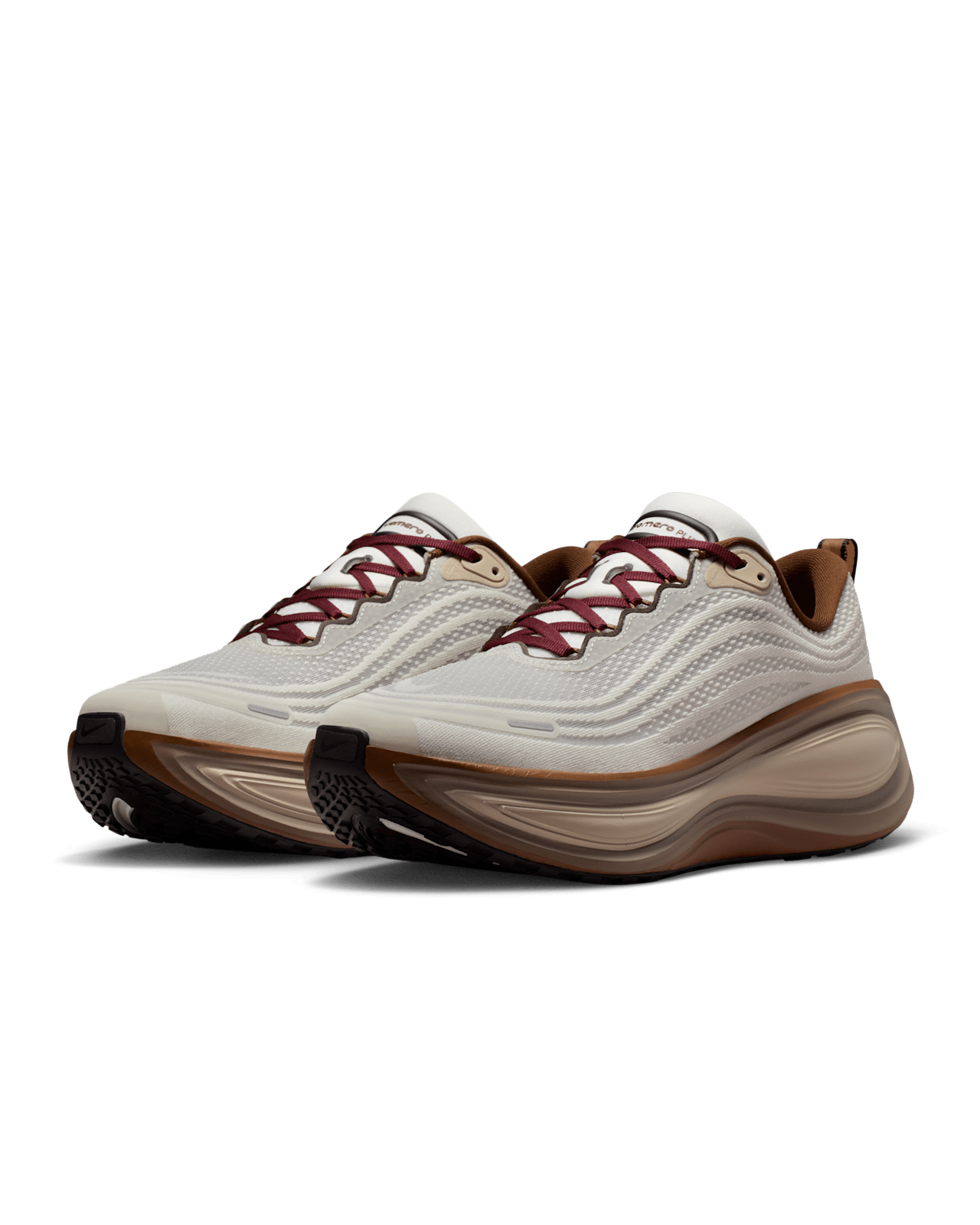 Date de sortie de la Vomero Plus « Sail and Baroque Brown » (IO4482-100)