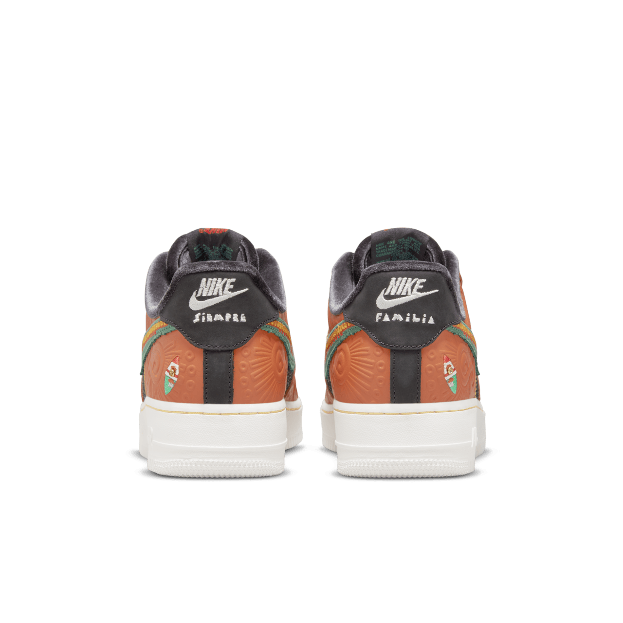 【NIKE公式】エア フォース 1 'Día de Muertos  - Siempre Familia' (DO2157-816 / AF 1 '07 LX DDM)