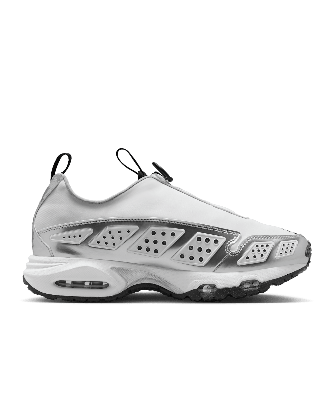 Fecha de lanzamiento de los Air Max SNDR "White and Metallic Silver" (HJ4130-100)