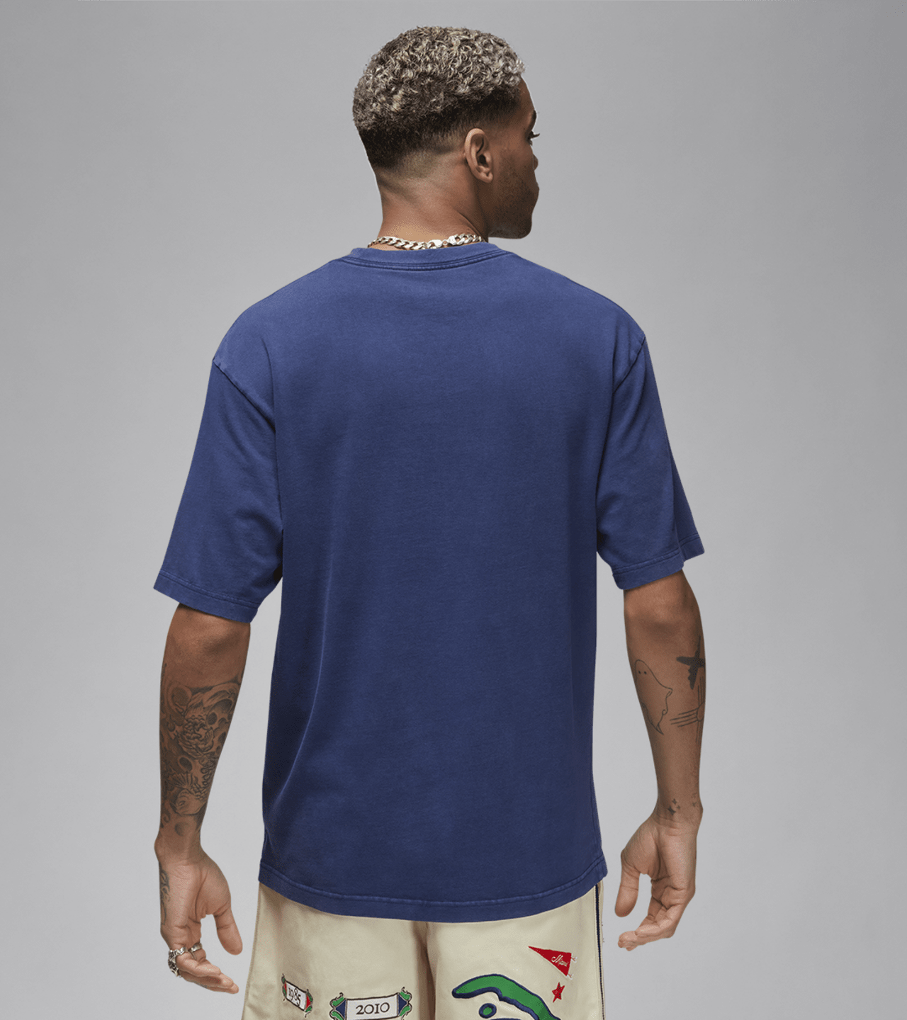 วันเปิดตัว Jordan x SoleFly Apparel Collection