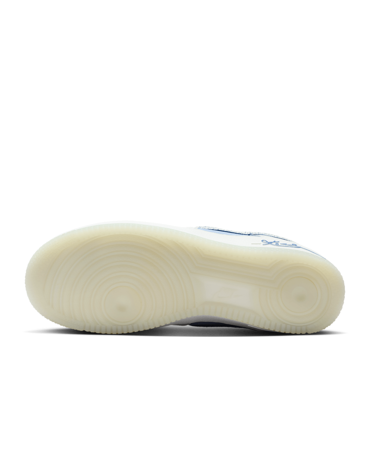 Fecha de lanzamiento de los Air Force 1 Low Protro "Work Blue and Metallic Gold" (IM0583-400)