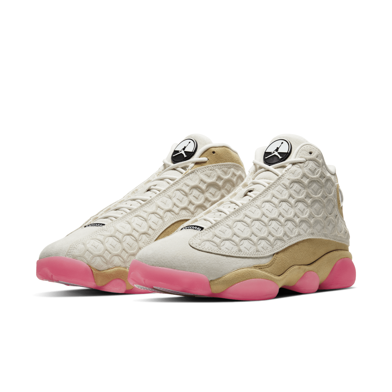 Pink jordans new online