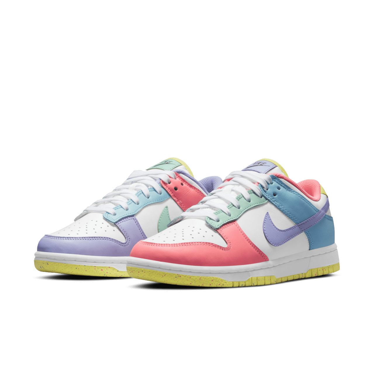 วันเปิดตัว Dunk Low “Candy” ผู้หญิง