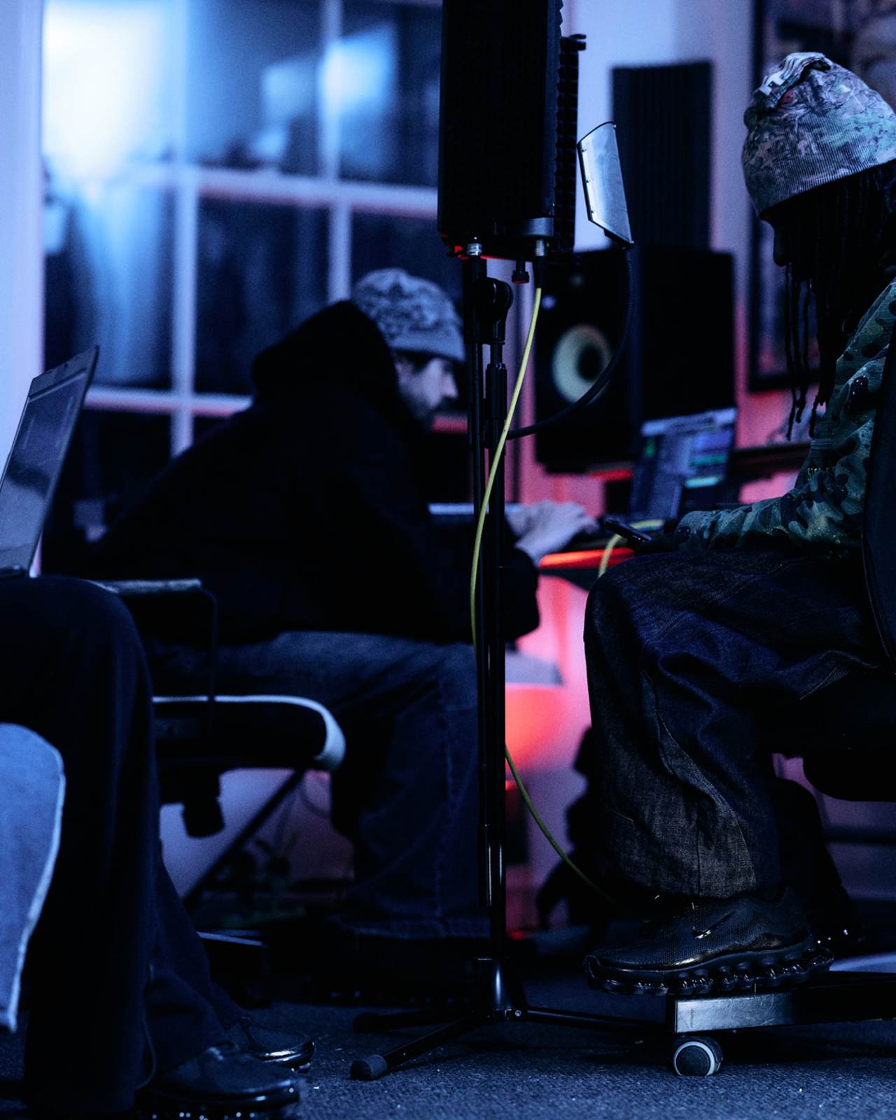 Air Liquid Max „Fekete” (IQ7634-003) – megjelenési dátum