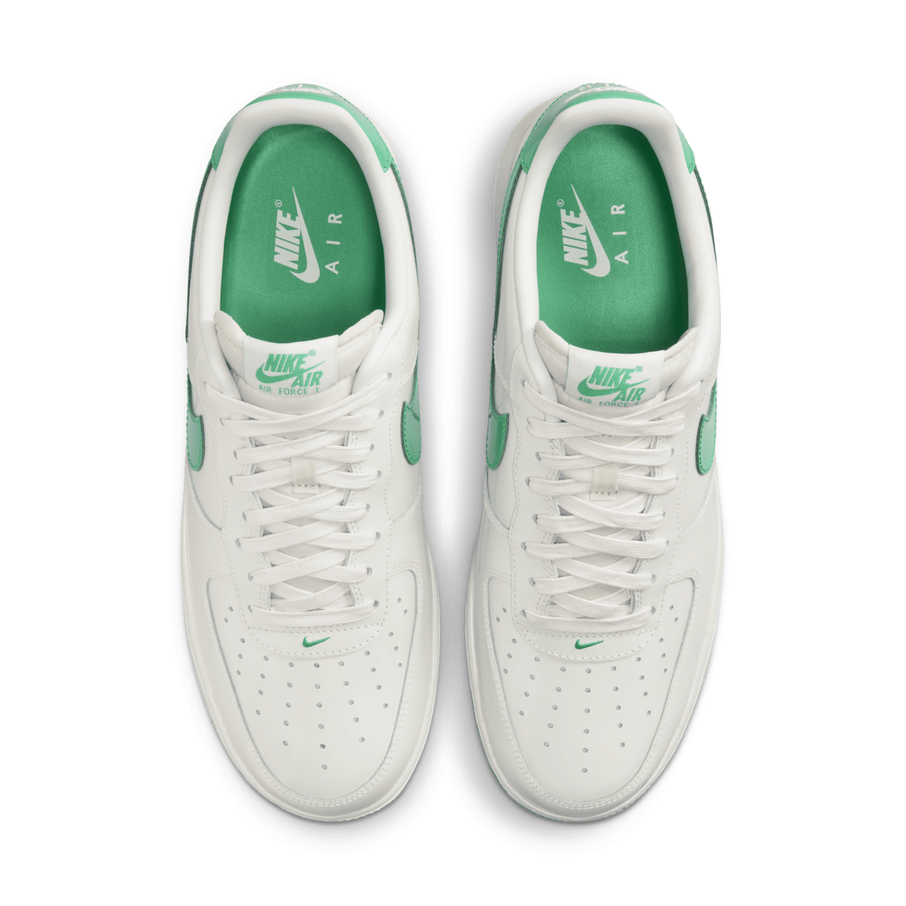 วันเปิดตัว Air Force 1 '07 Premium "Platinum Tint and Stadium Green" (HF4864-094)