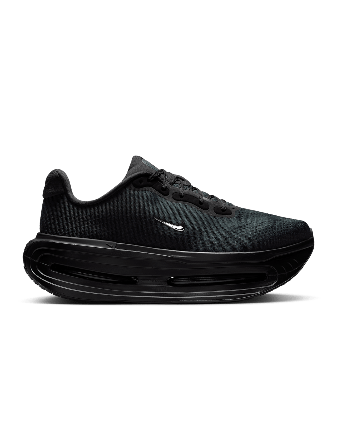 Vomero "Black" (IQ0627-001) – Data de lançamento