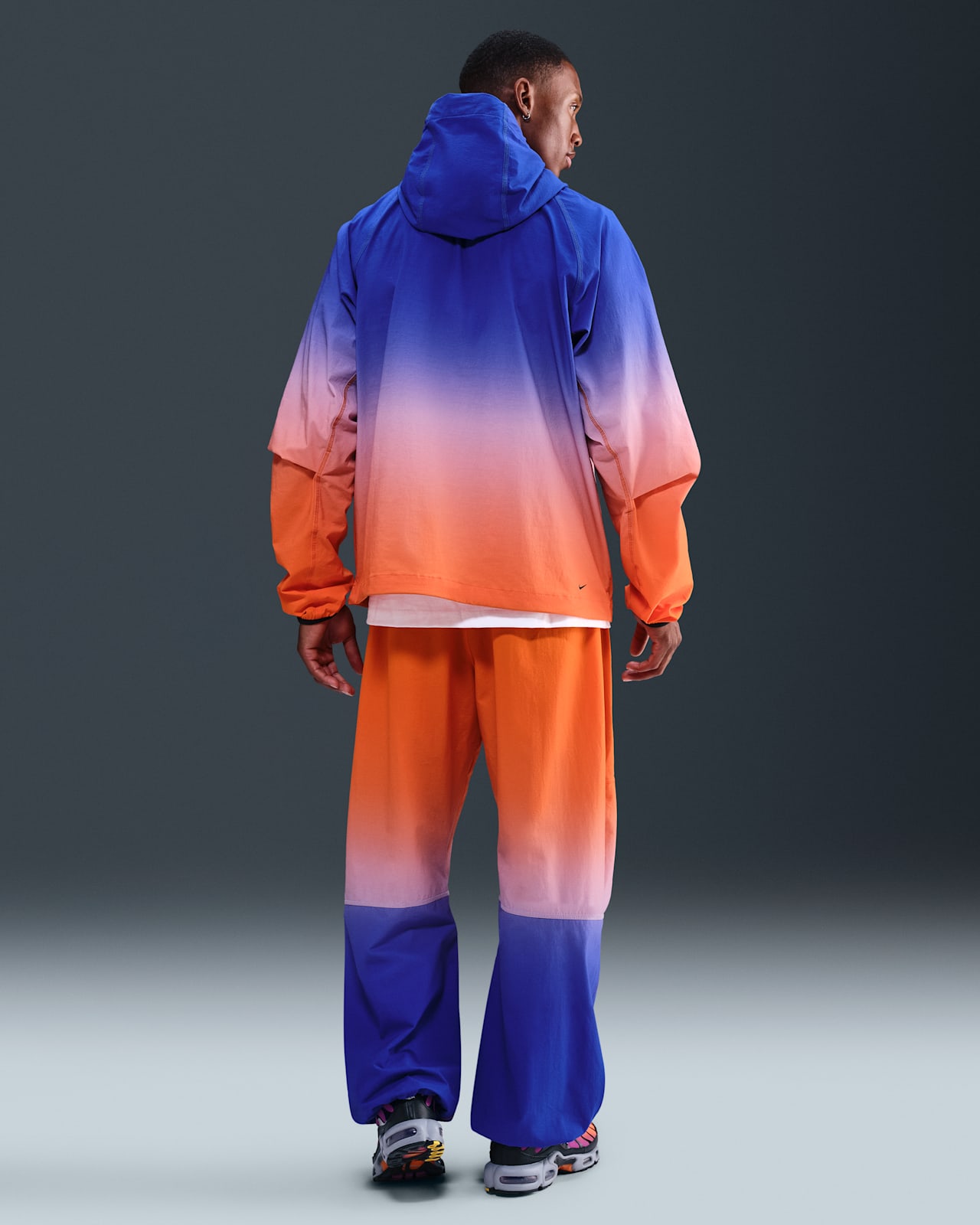 나이키 테크 Apparel Collection 출시일