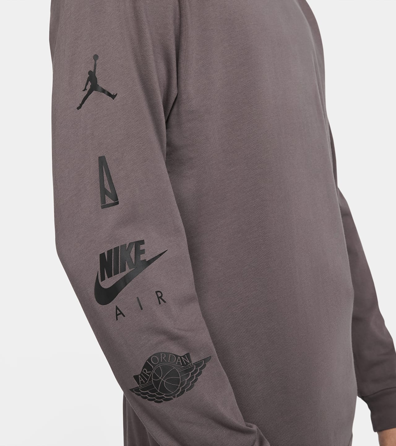 【NIKE公式】Jordan x A Ma Maniére Apparel Collection