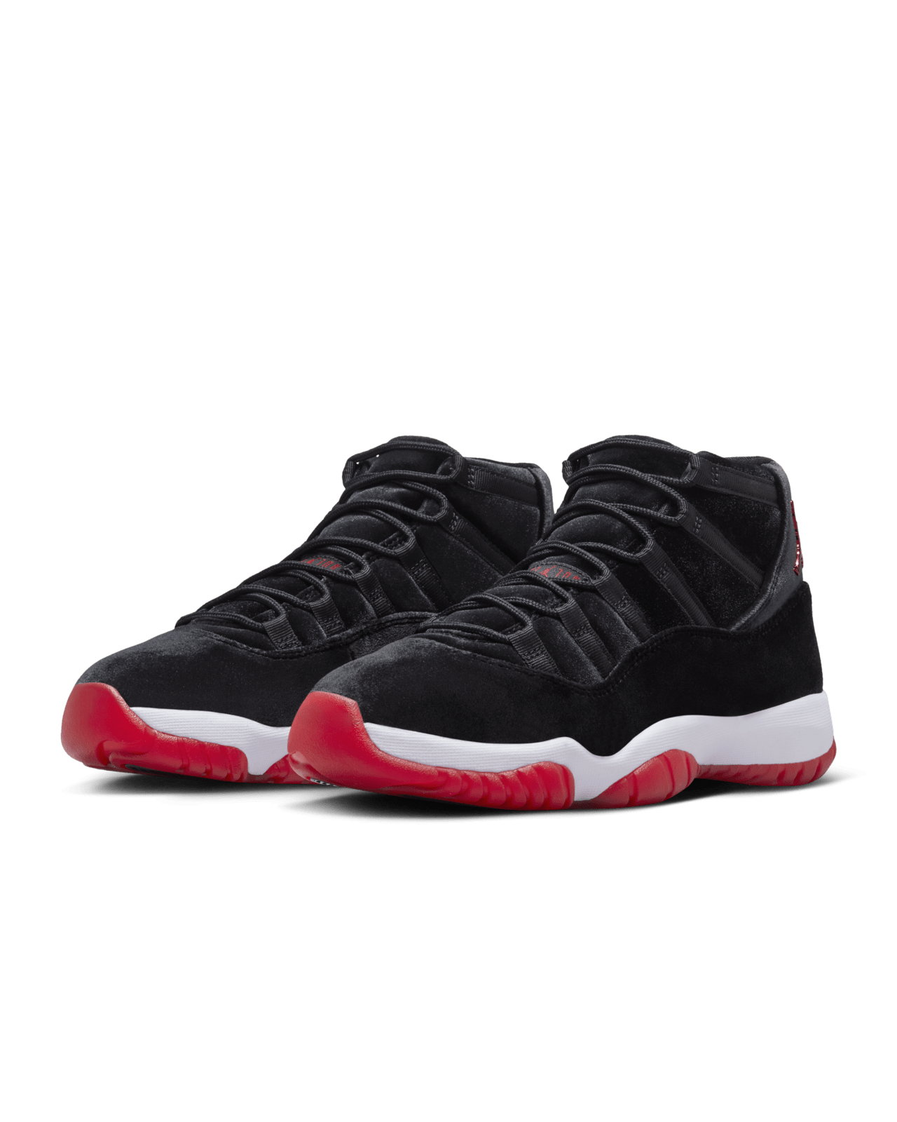 【NIKE公式】レディース エア ジョーダン 11 'Bred Velvet' (DB5457-061 / WMNS AJ 11 RETRO TEX)