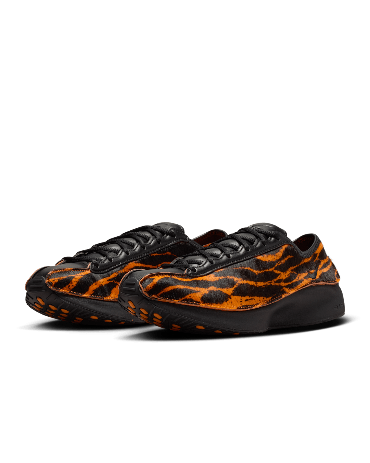 วันเปิดตัว Air Superfly "Alpha Orange" ผู้หญิง (HQ9148-800)