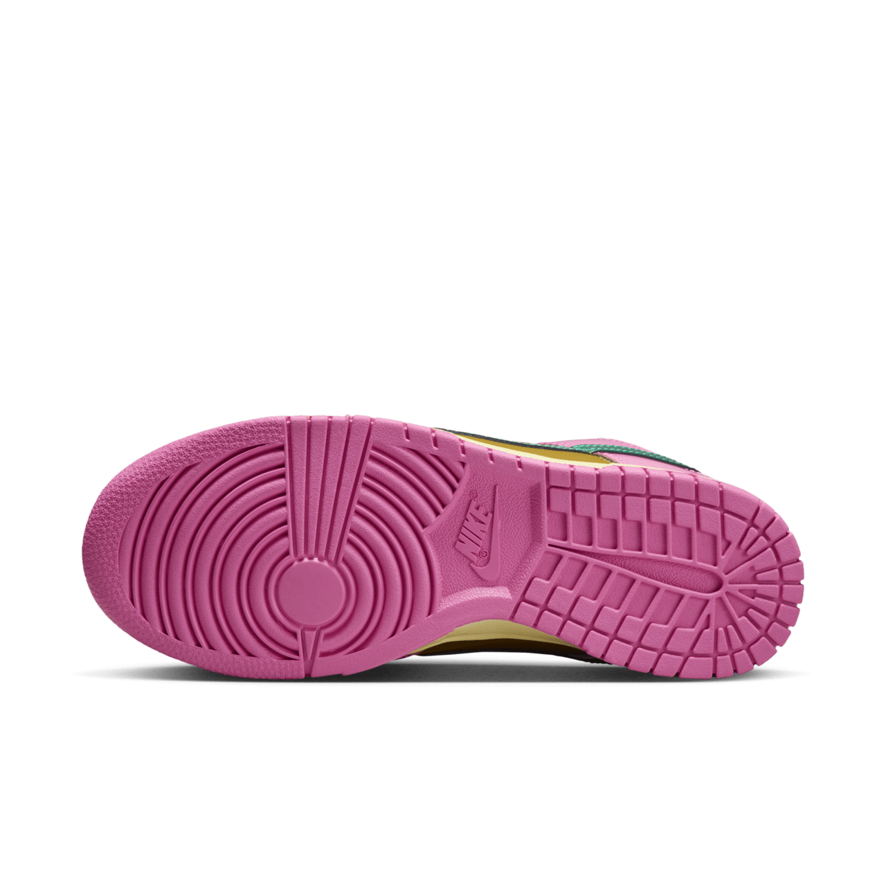 Fecha de lanzamiento del Dunk Low by Parris Goebel "Playful Pink" para mujer (FN2721-600)