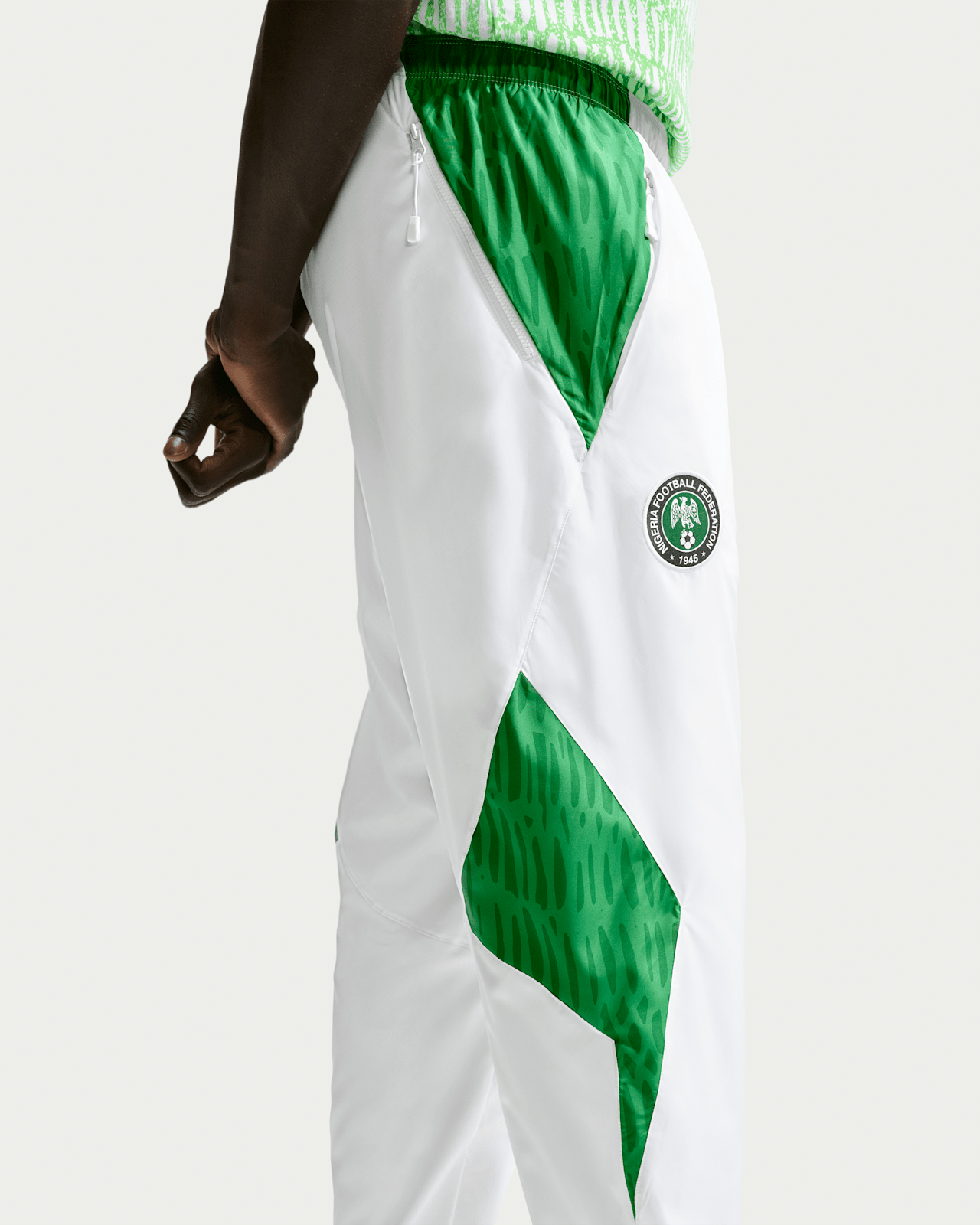 Collezione di abbigliamento Nigeria x Slawn – Data del lancio