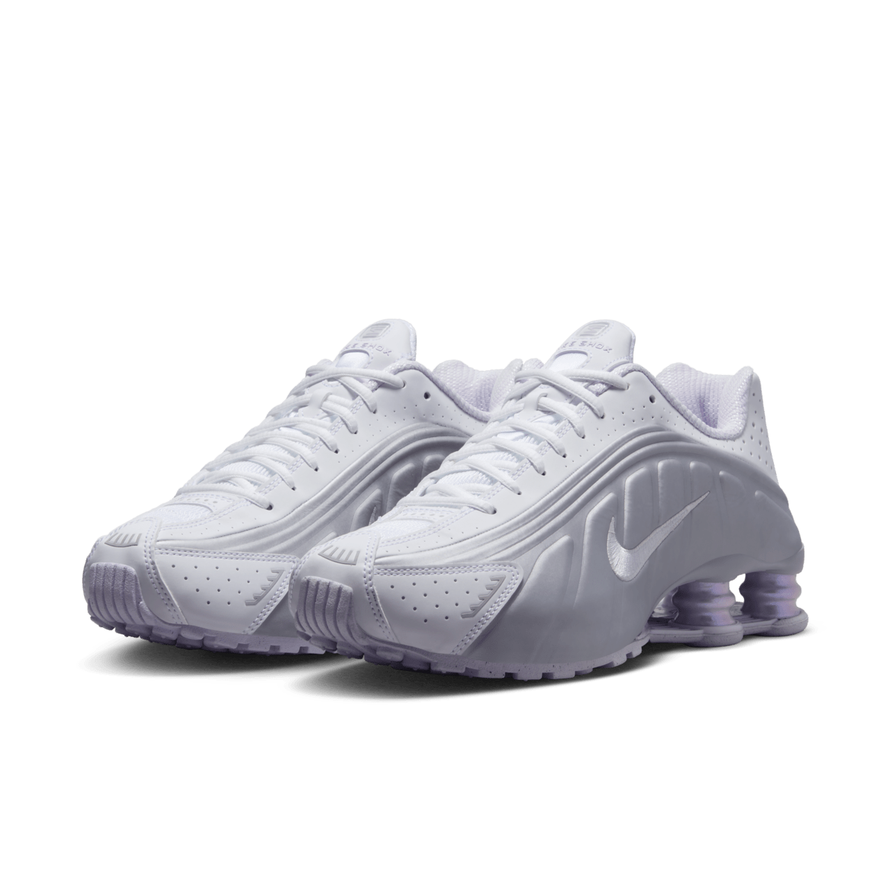 Women s Shox R4 White and Metallic Platinum HF5076 100 release date. Nike SNKRS