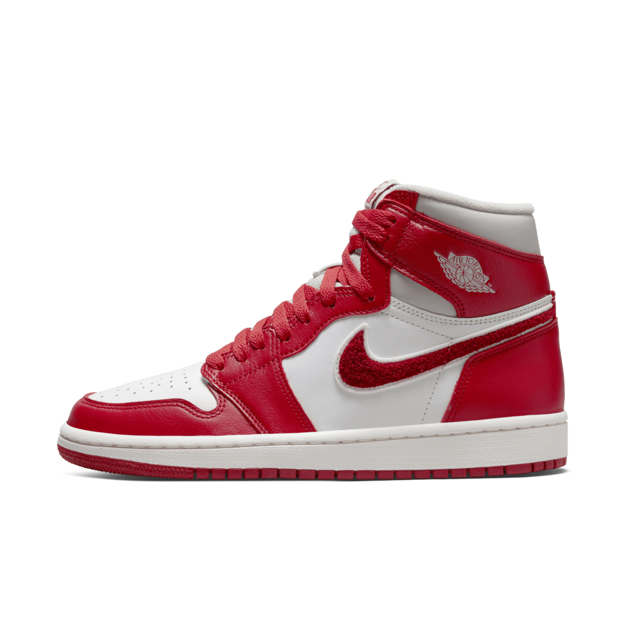 วันเปิดตัว Air Jordan 1 "Varsity Red" ผู้หญิง (DJ4891-061)