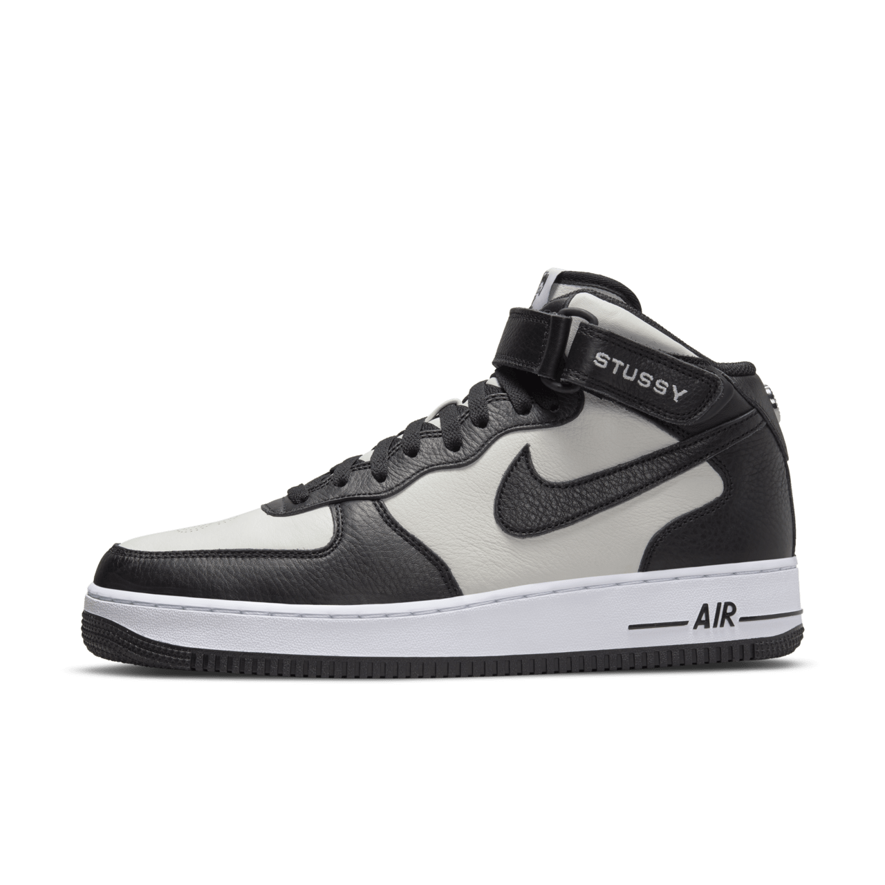 Air Force 1 Mid x Stüssy 'Black and Light Bone' (DJ7840-002 Air Force 1 Mid x Stüssy 'Black and Light Bone' (DJ7840-002