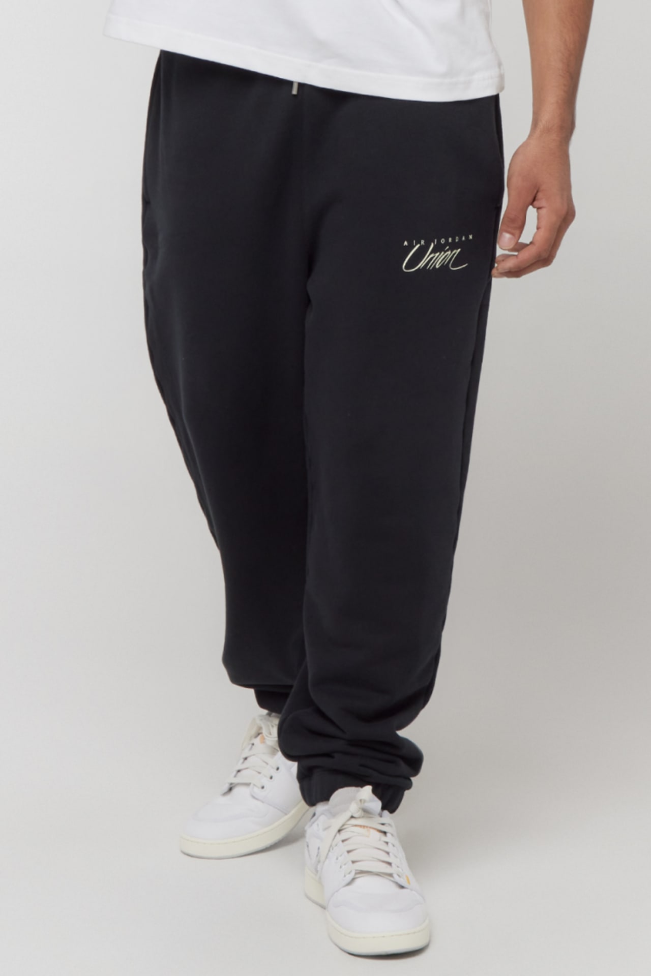 Jordan x UNION Tracksuit Bottoms Collection Release Date