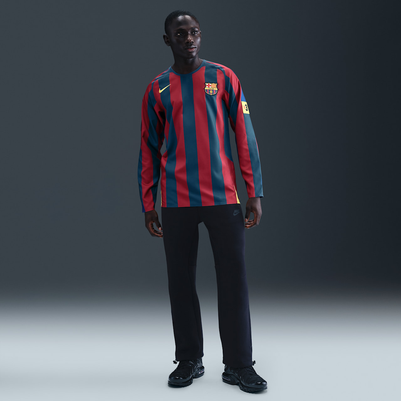 NIKE公式】FC Barcelona 2005/06 Reissueアパレルコレクション発売日