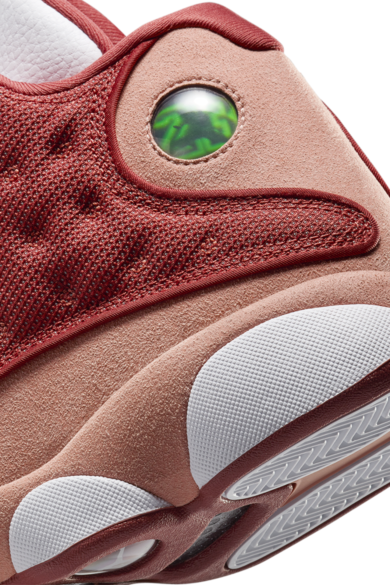 Fecha de lanzamiento de los Air Jordan 13 "Dune Red" (DJ5982-601)