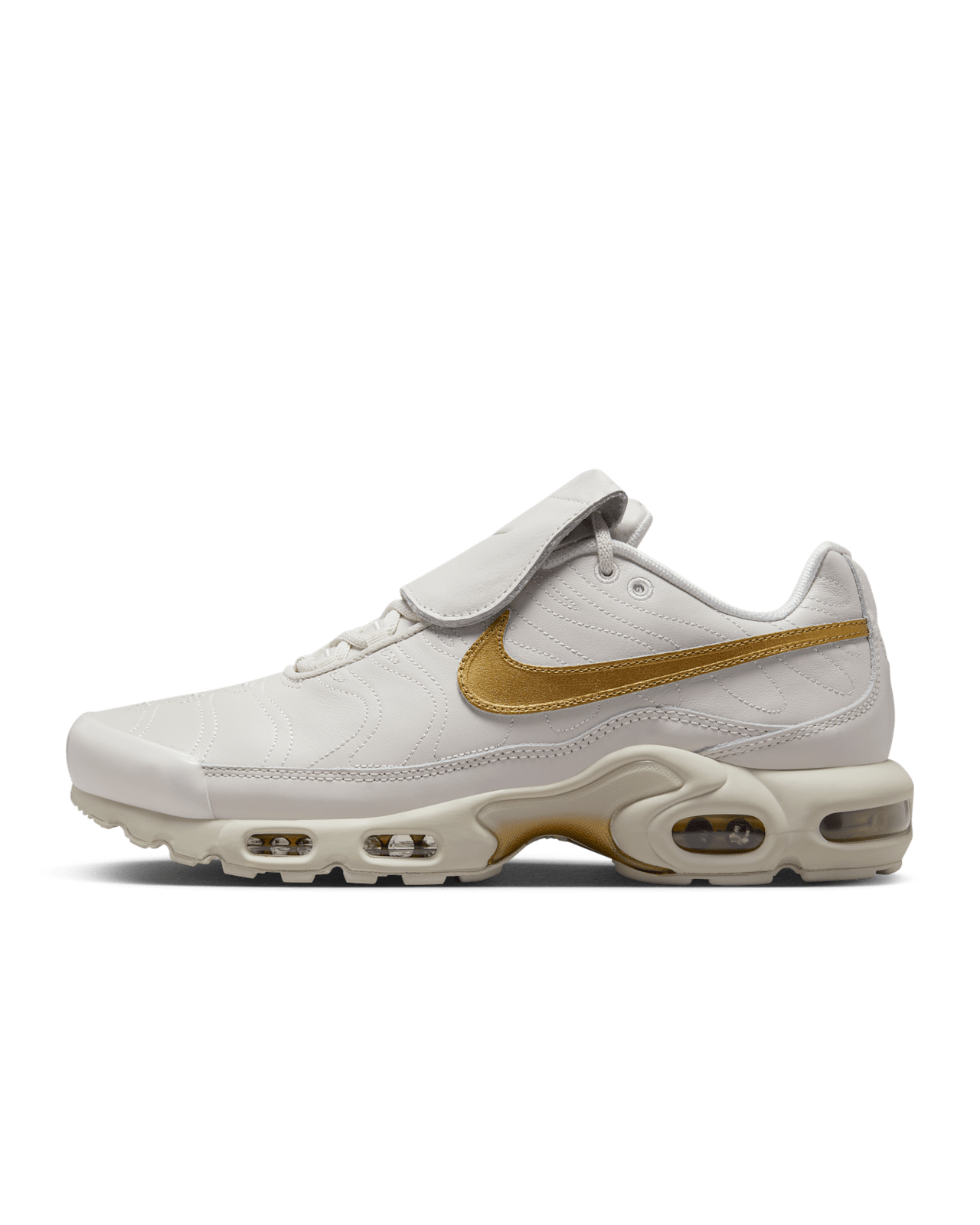 Ημερομηνία κυκλοφορίας του Air Max Plus TNPO "Phantom and Metallic Gold" (HV2541-001)