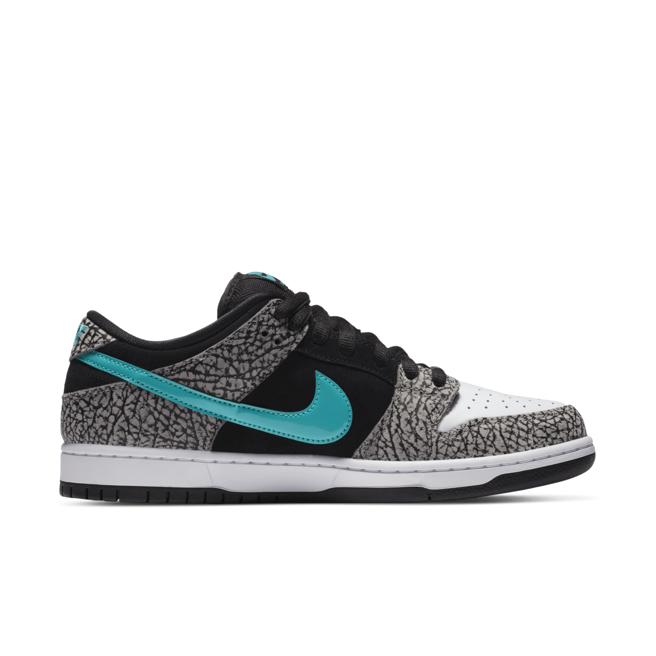 SB Dunk Low 'Clear Jade' Release Date