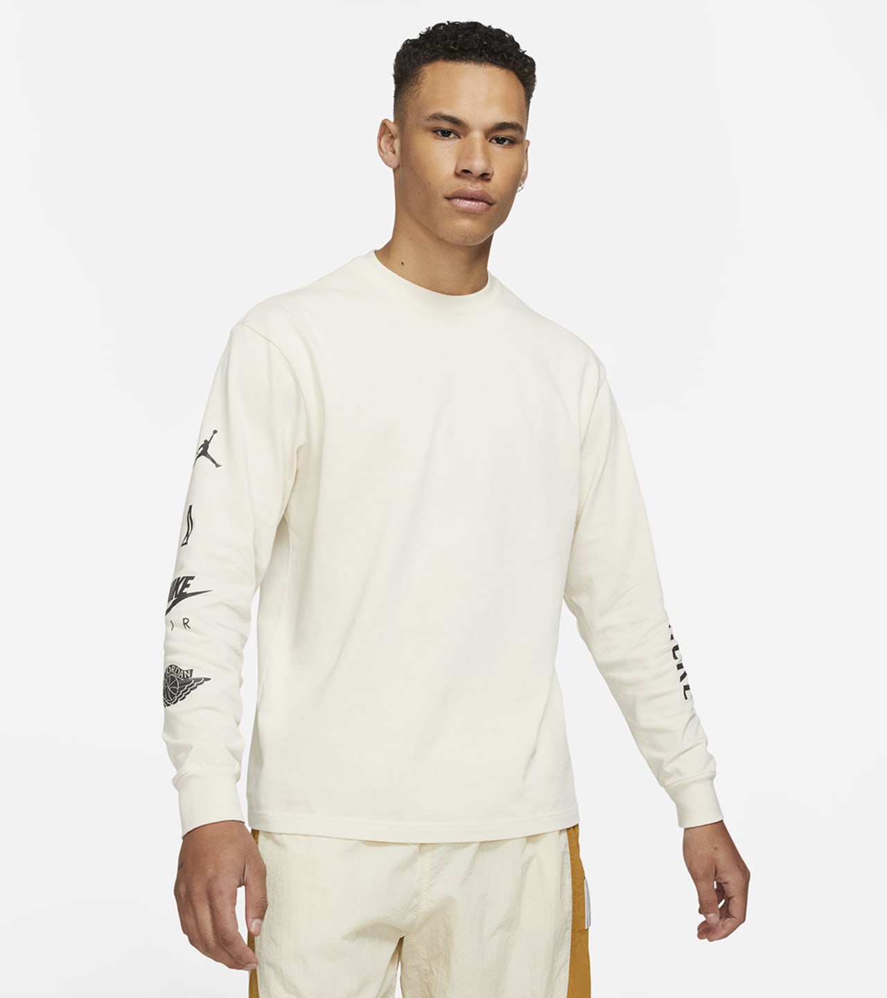 วันเปิดตัวJordan x A Ma Maniére Apparel Collection