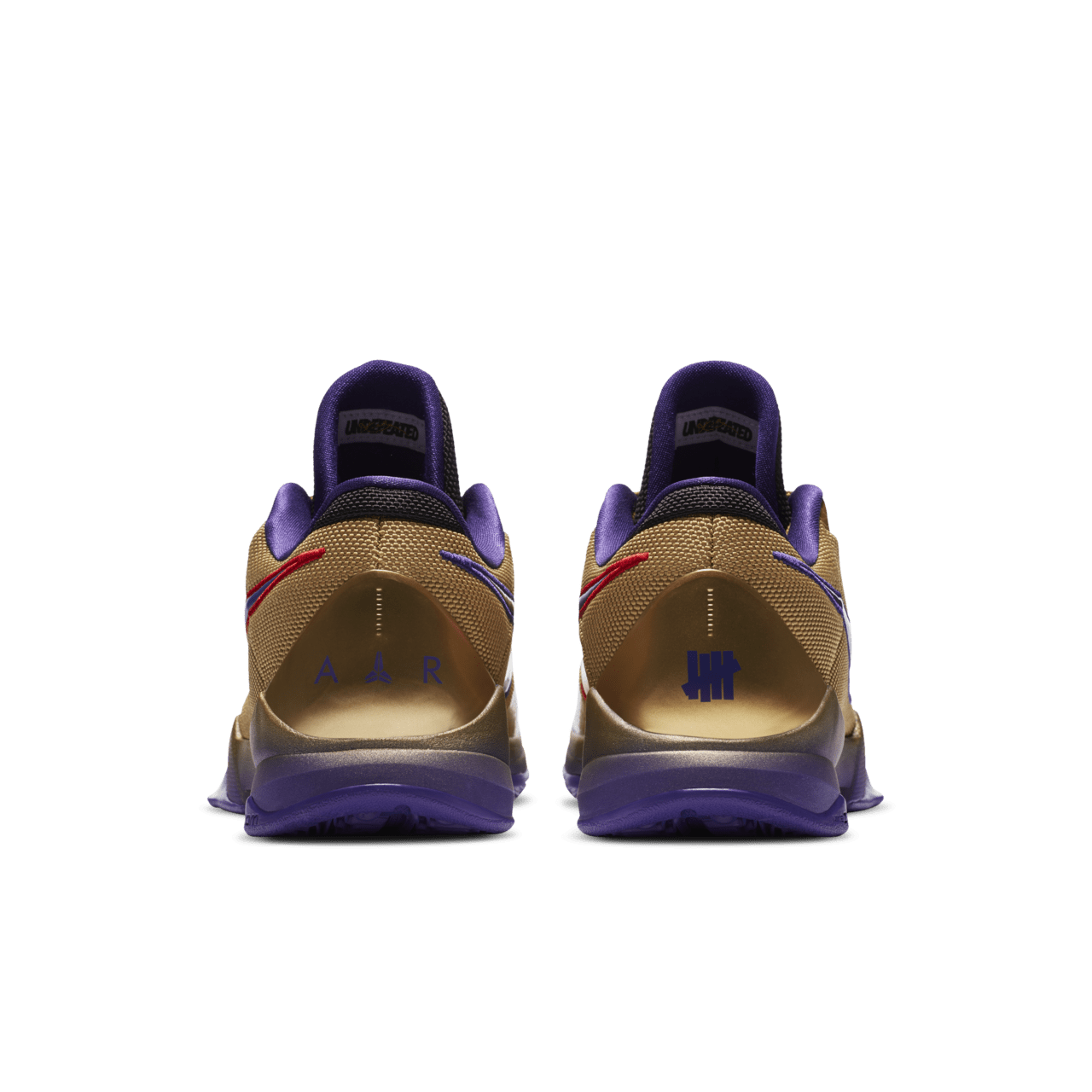 Fecha de lanzamiento del Kobe 5 Protro x Undefeated Hall of Fame Nike SNKRS