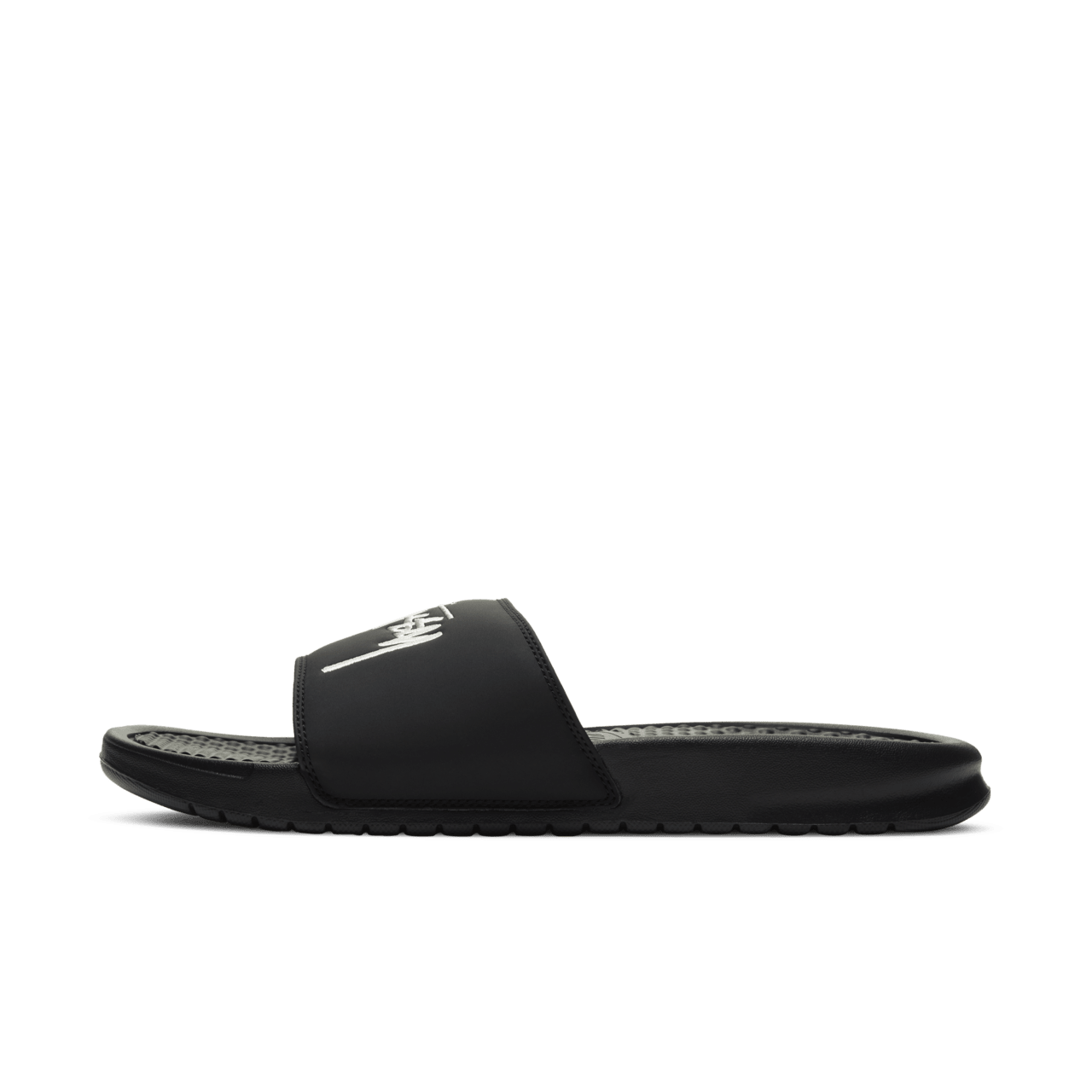 Benassi x Stüssy "Black" - Data del lancio