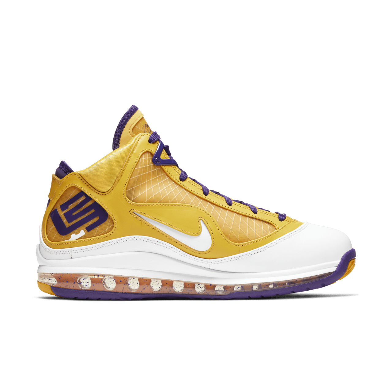 Fecha de lanzamiento del LeBron 7 "Media Day"